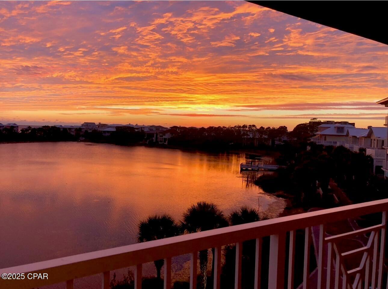 Image 39 For 114 Carillon Market Street 412