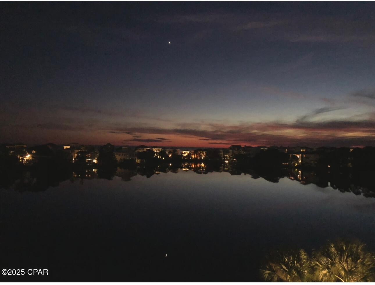 Image 40 For 114 Carillon Market Street 412