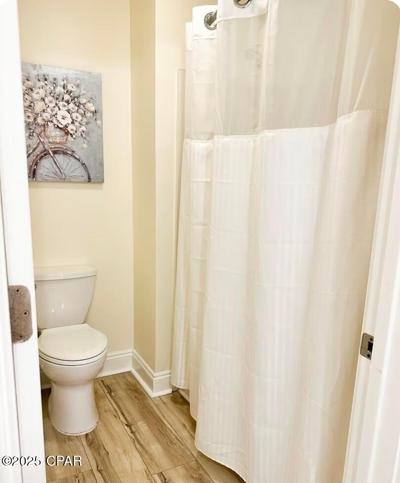 Image 8 For 114 Carillon Market Street 412