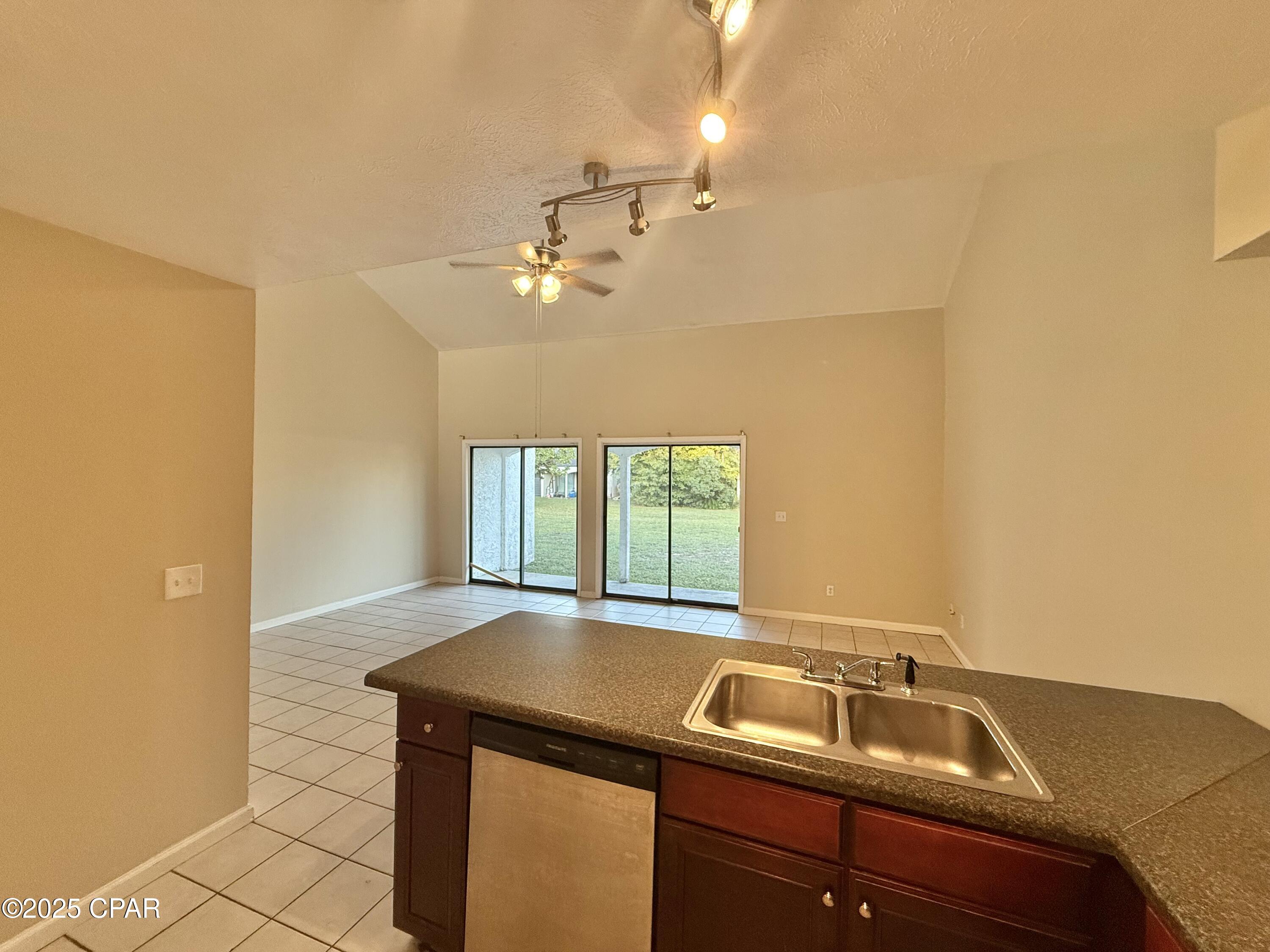 Image 12 For 519 Highway 22 A