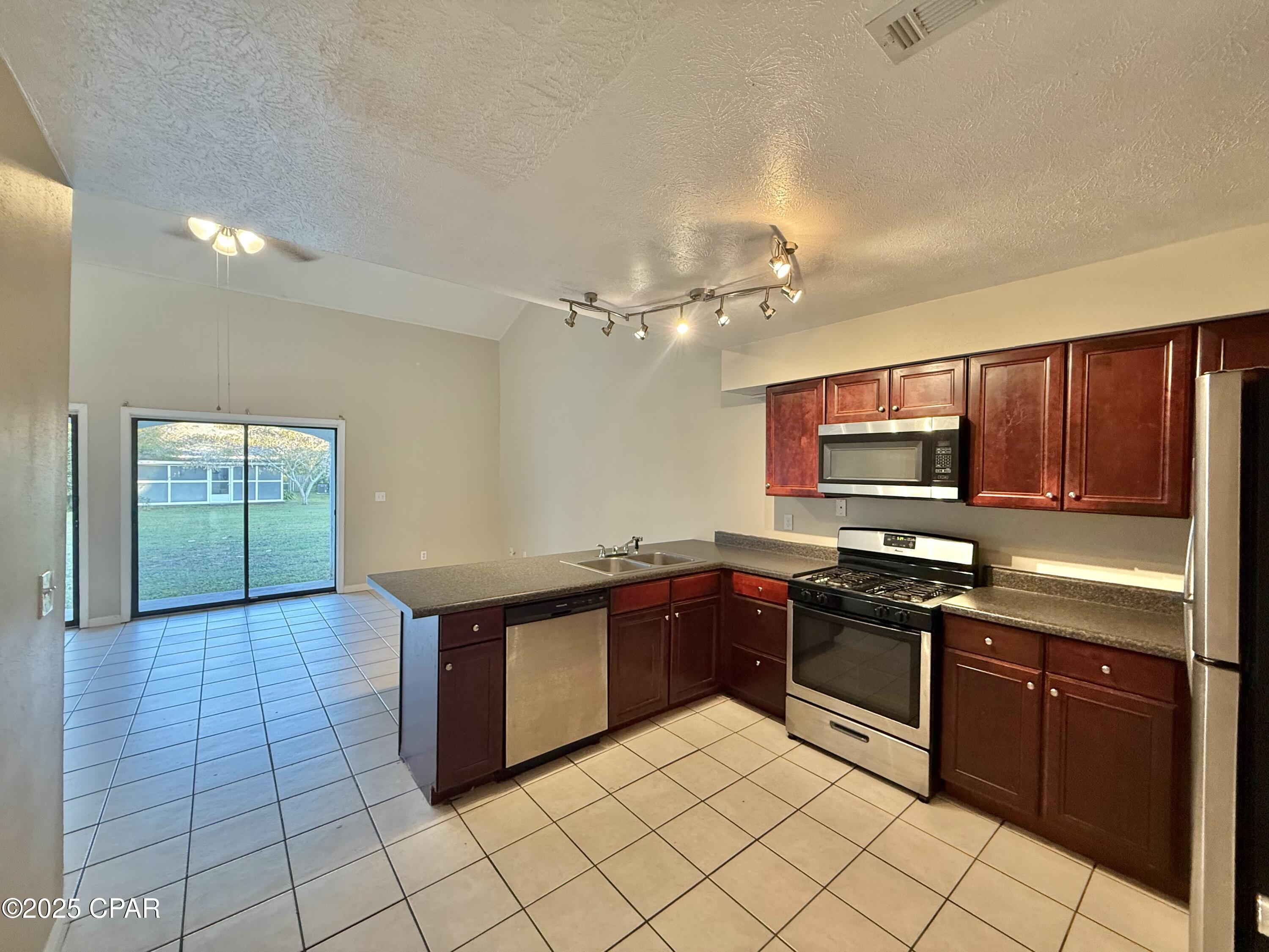 Image 13 For 519 Highway 22 A