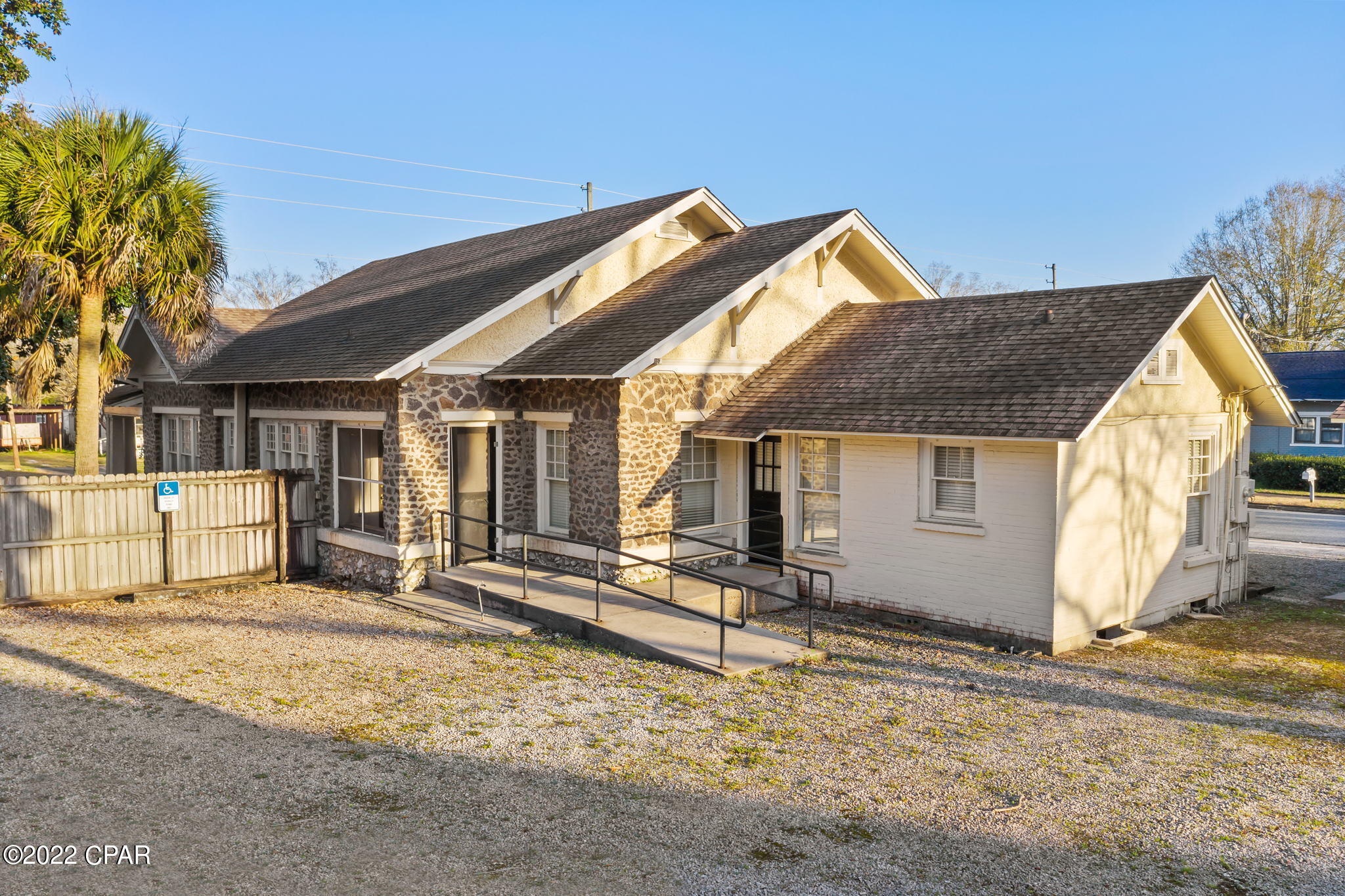 Image 32 For 896 Main Street