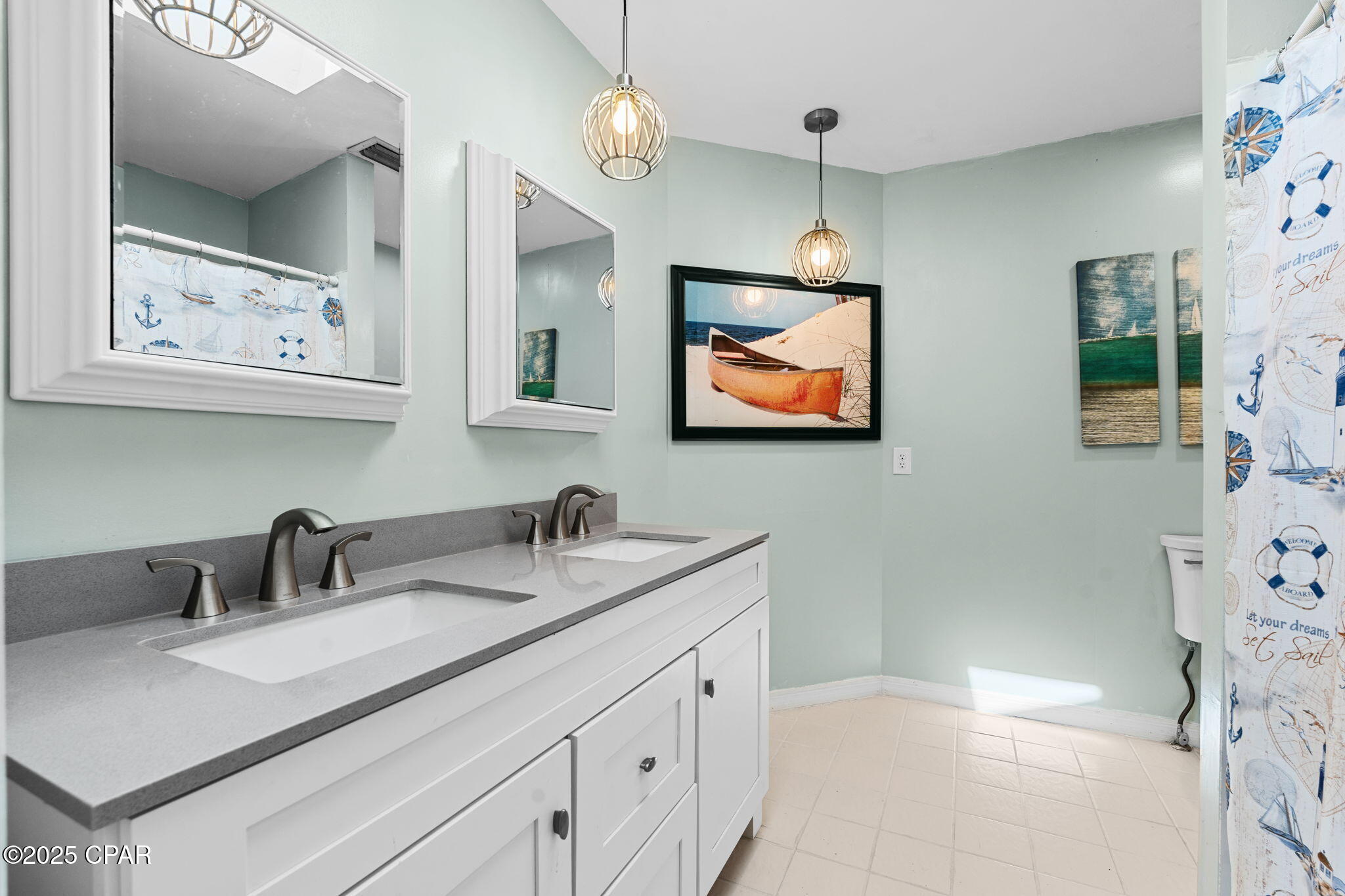 Image 20 For 201 Birdie Lane