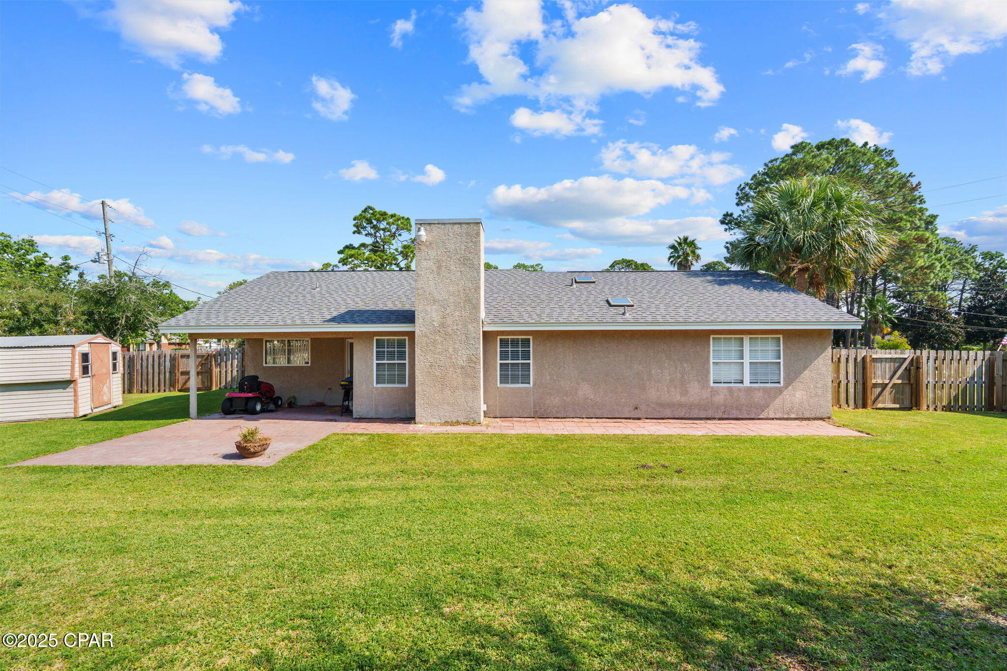 Image 23 For 201 Birdie Lane