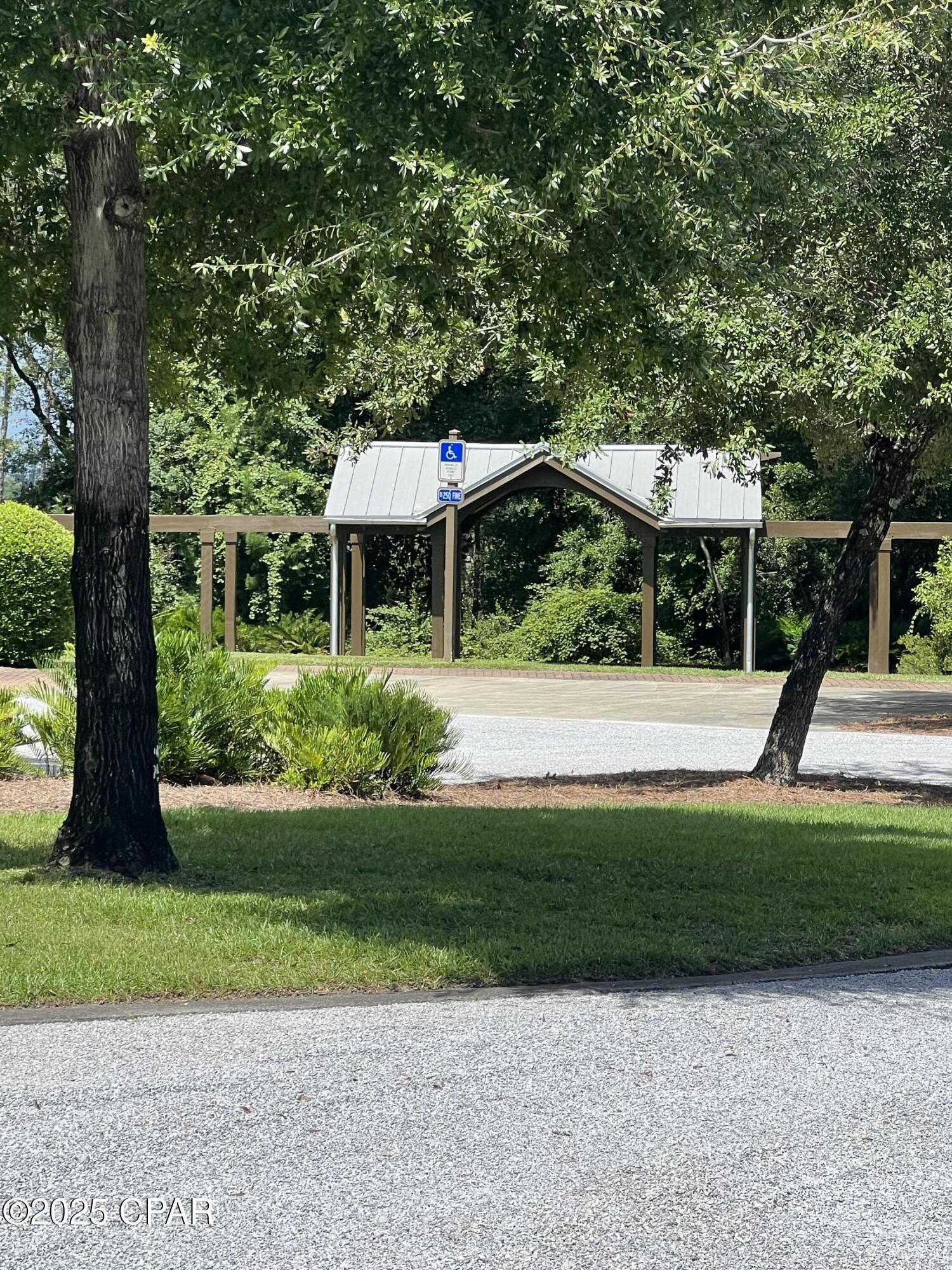 Homes for sale in Southport, FL | 9886 Summer Creek Dr, Southport, FL 32409 | MLS# 768300