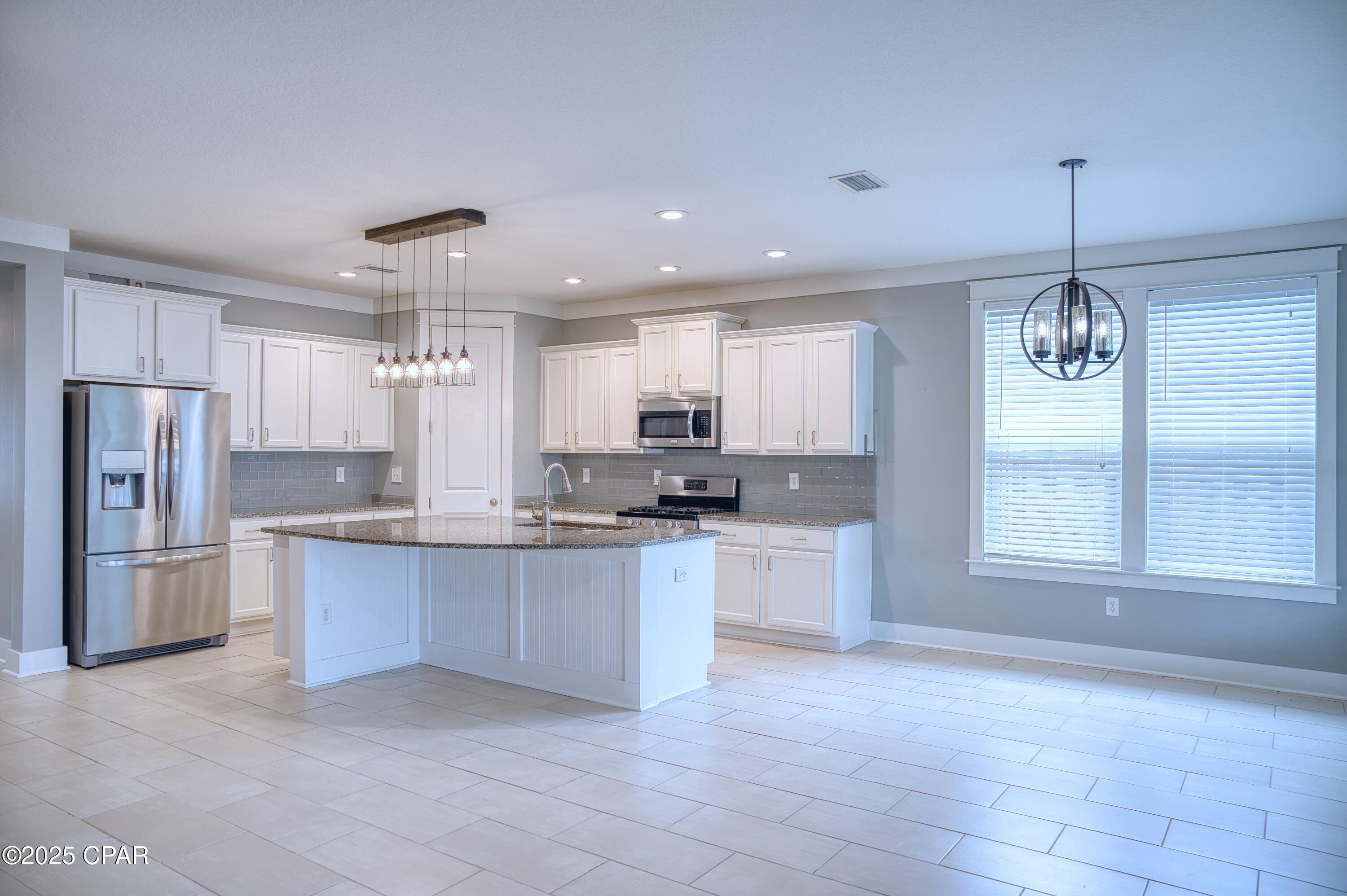 Image 13 For 3113 Heartleaf Avenue