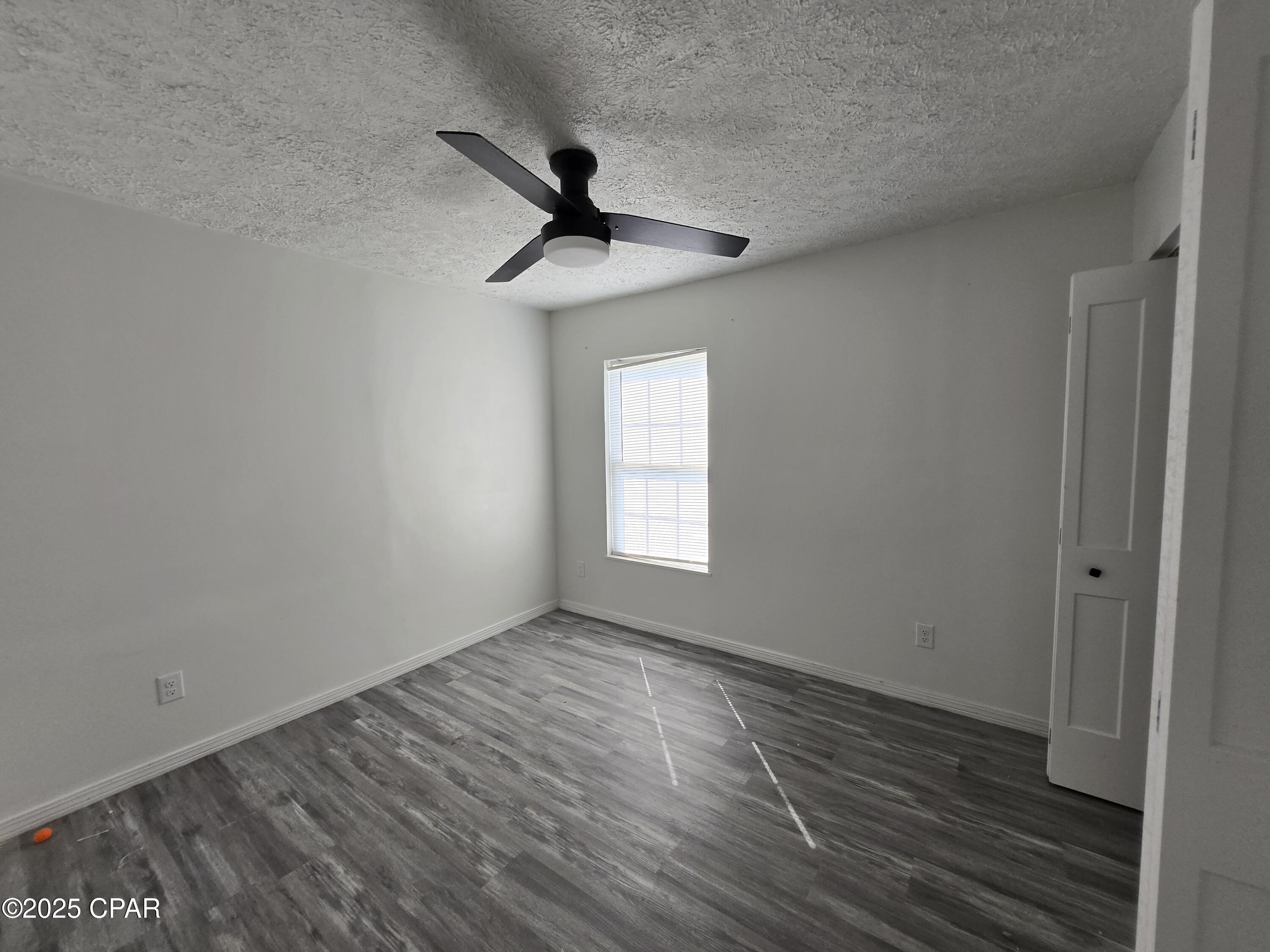 Image 13 For 2706 Ravenwood Court