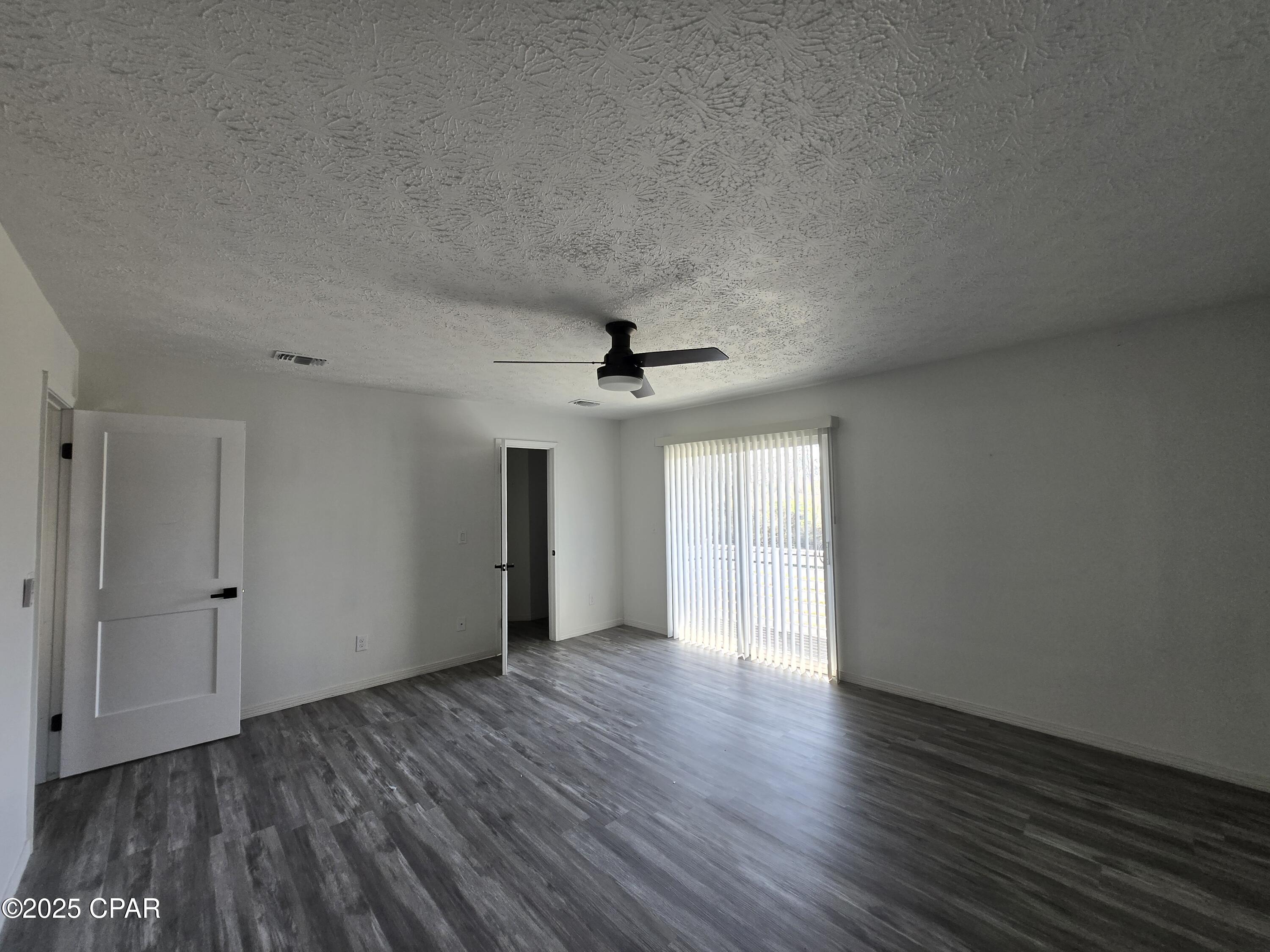 Image 24 For 2706 Ravenwood Court