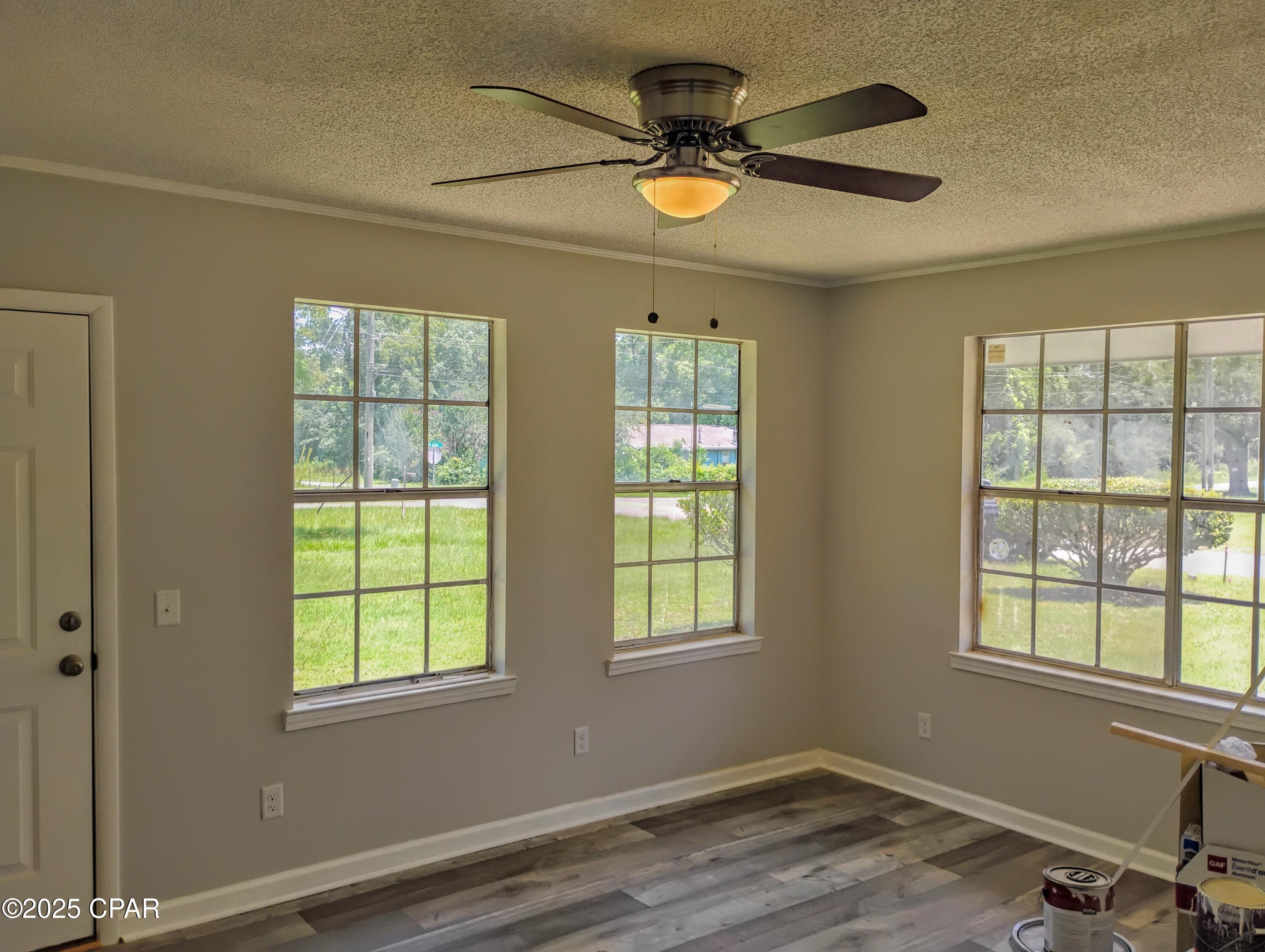 Image 5 For 576 Martin Luther King Drive