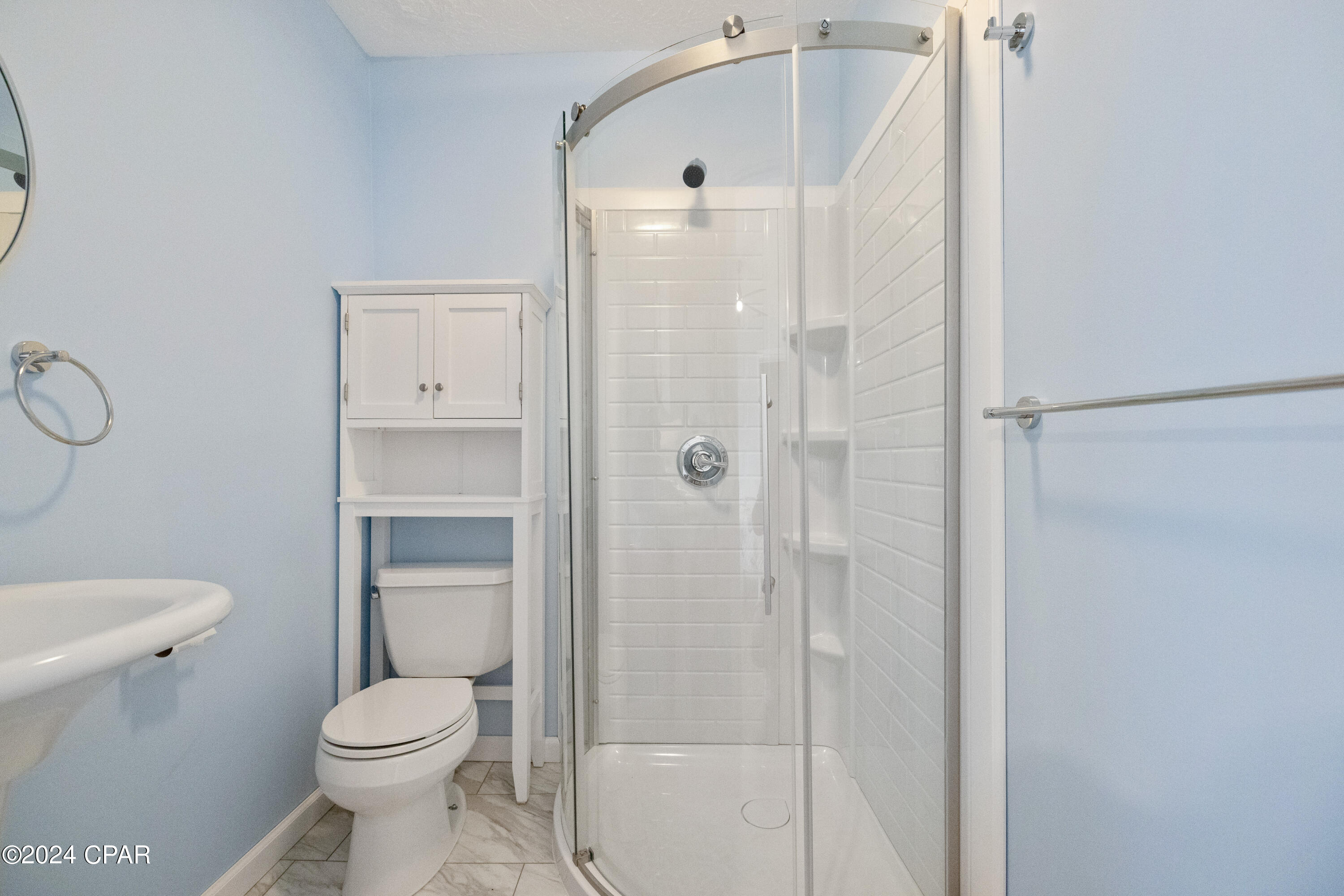 Image 21 For 181 Robin Lane