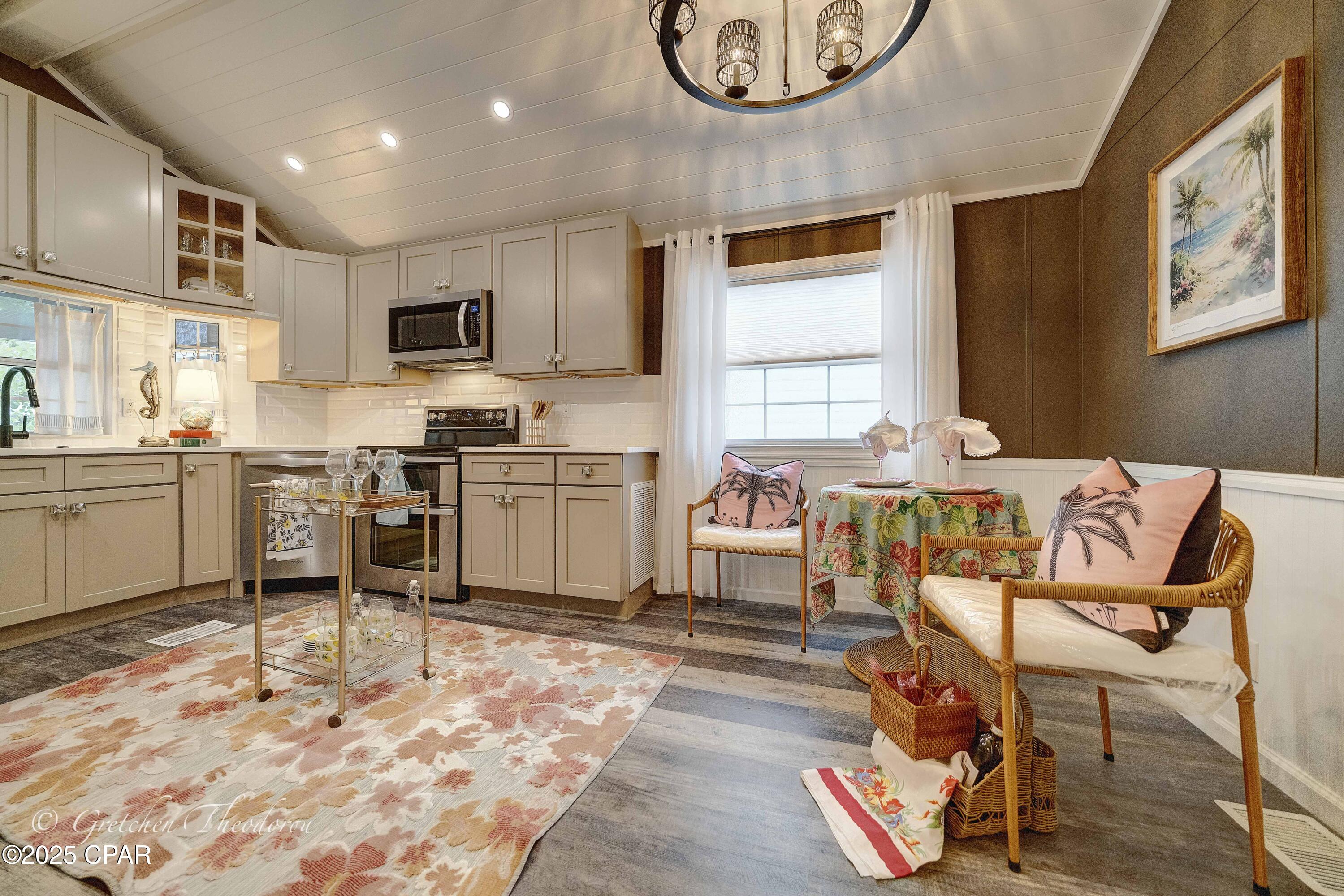 4th image of 1219 Thomas Dr #25, Panama City, FL 32408 | MLS# 774226