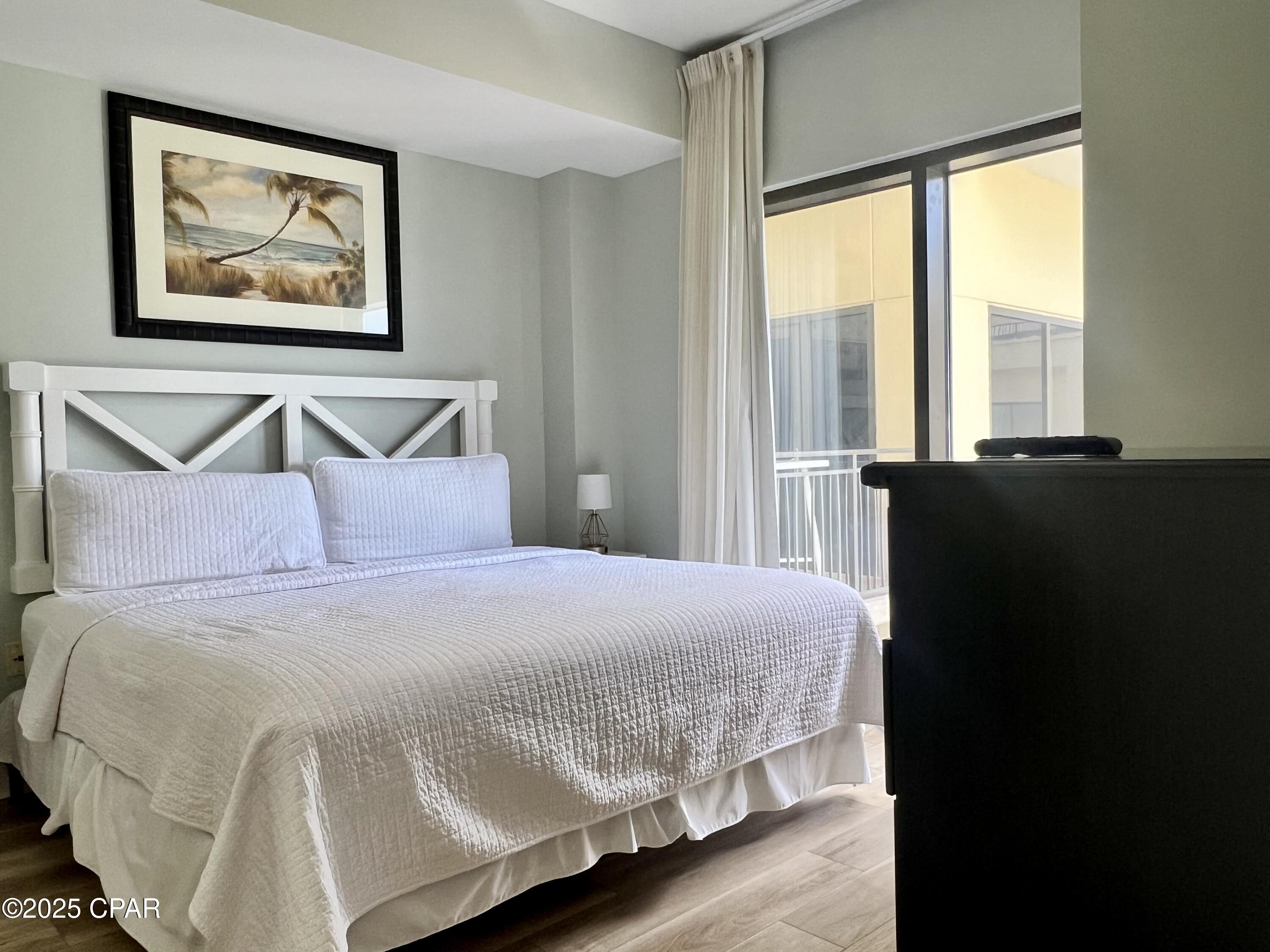 Image 12 For 15100 Front Beach Road 1408