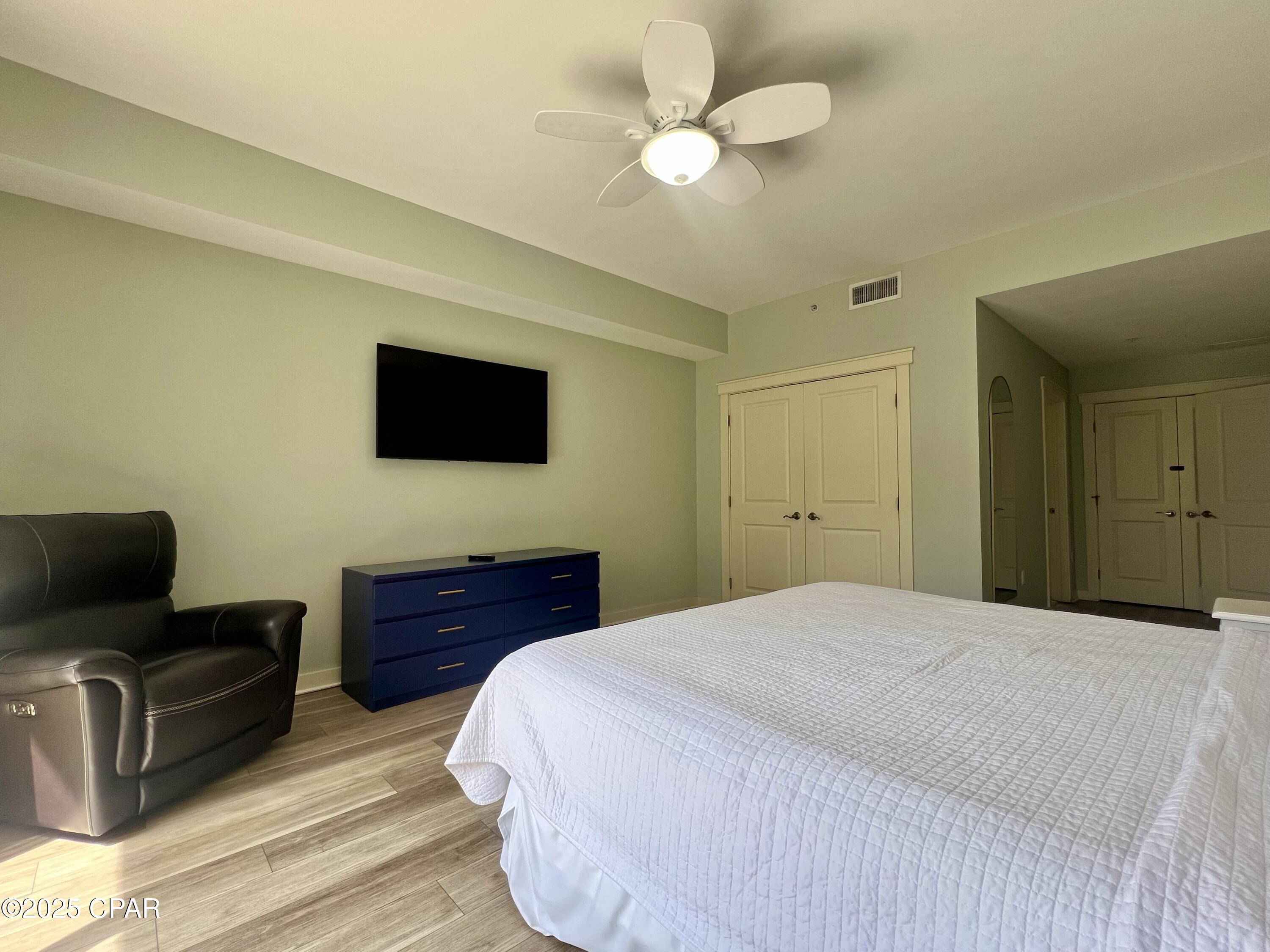 Image 22 For 15100 Front Beach Road 1408