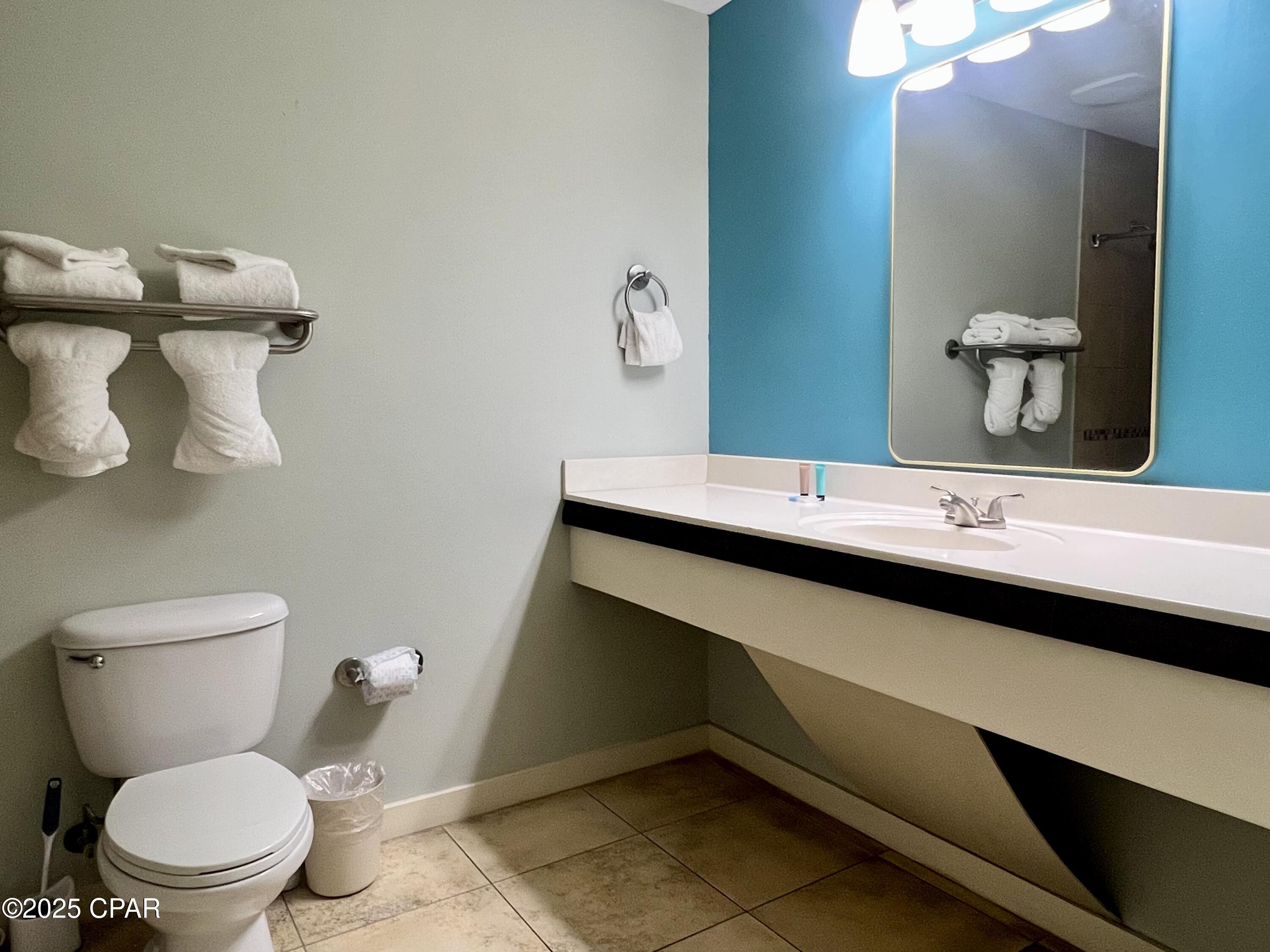 Image 25 For 15100 Front Beach Road 1408