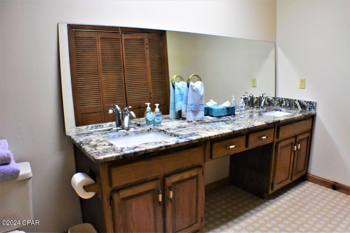 Image 17 For 6919 Cat Creek Road