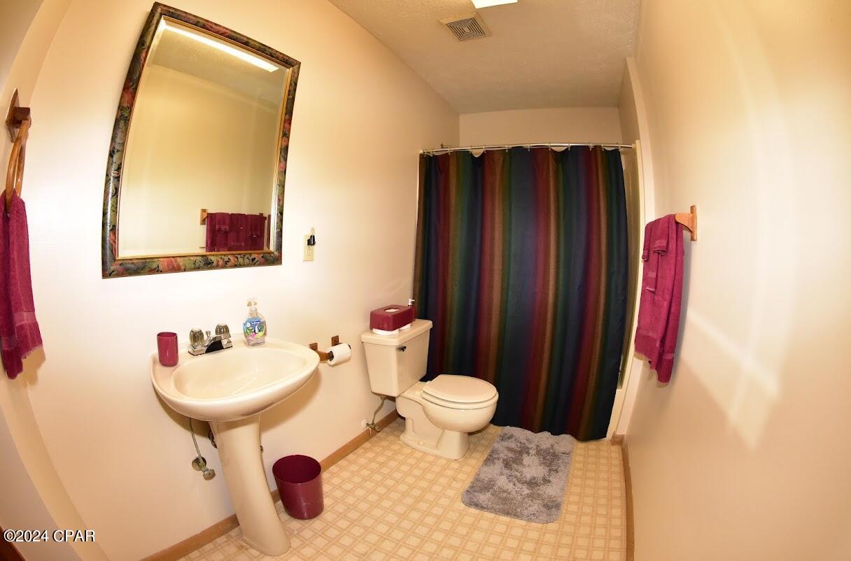 Image 9 For 6919 Cat Creek Road