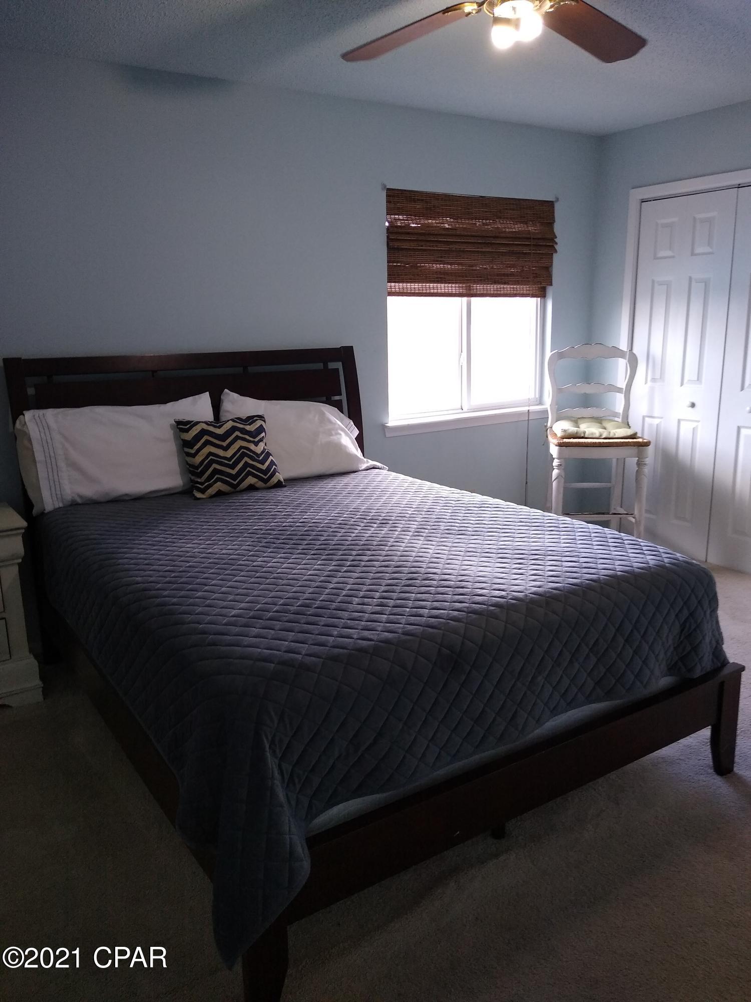 Image 12 For 6912 Beach Drive