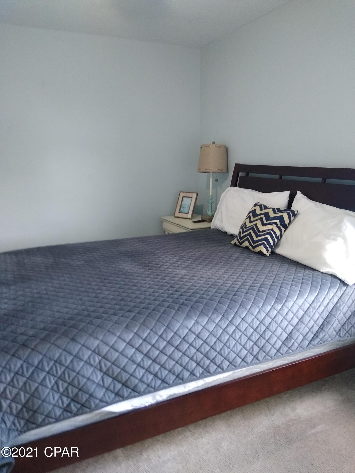 Image 13 For 6912 Beach Drive