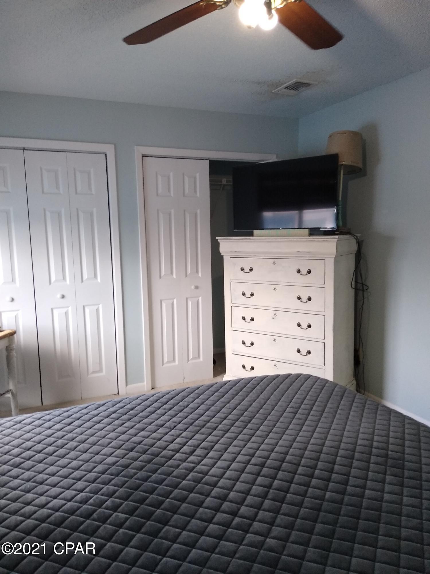 Image 14 For 6912 Beach Drive