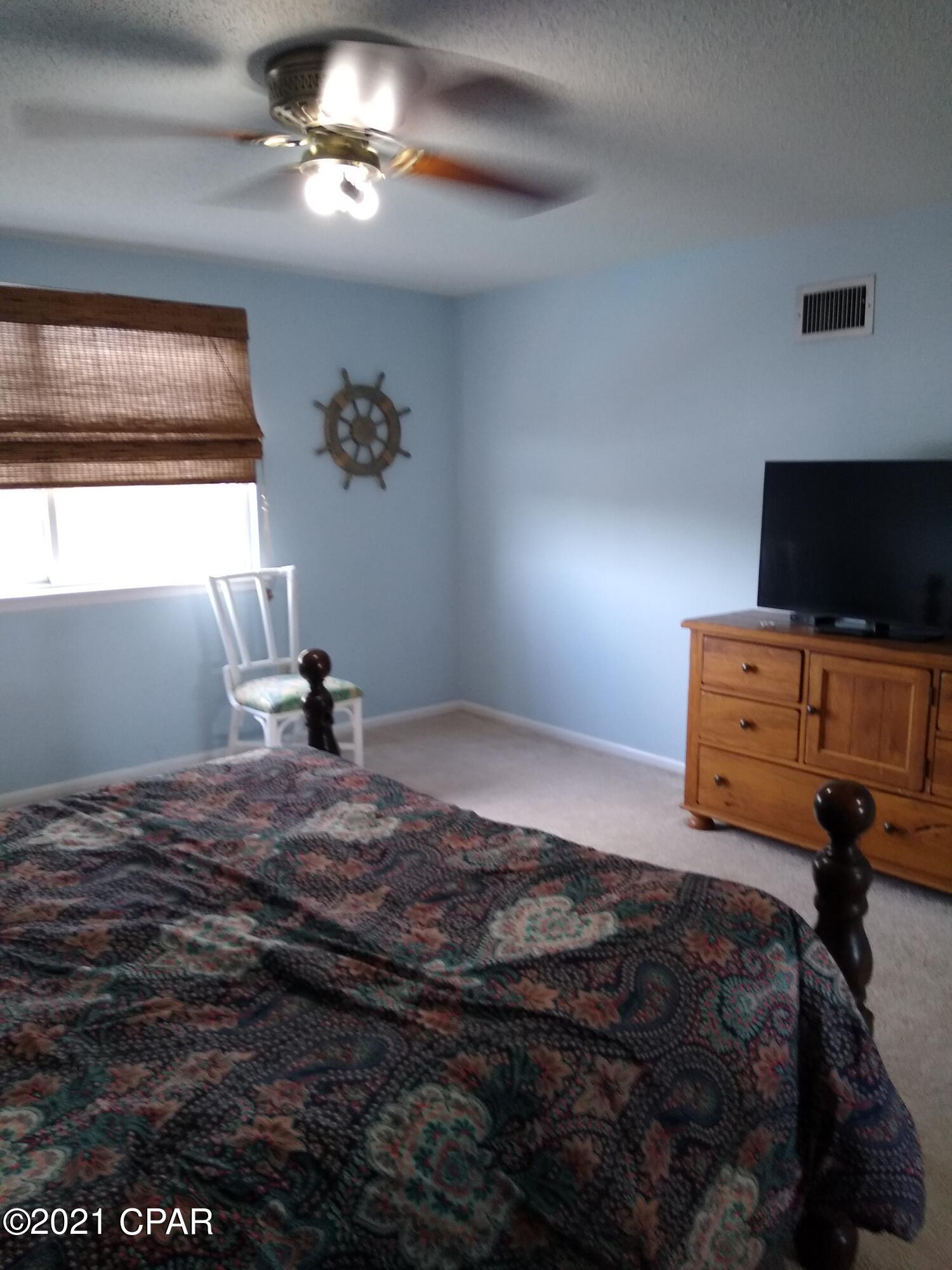 Image 18 For 6912 Beach Drive