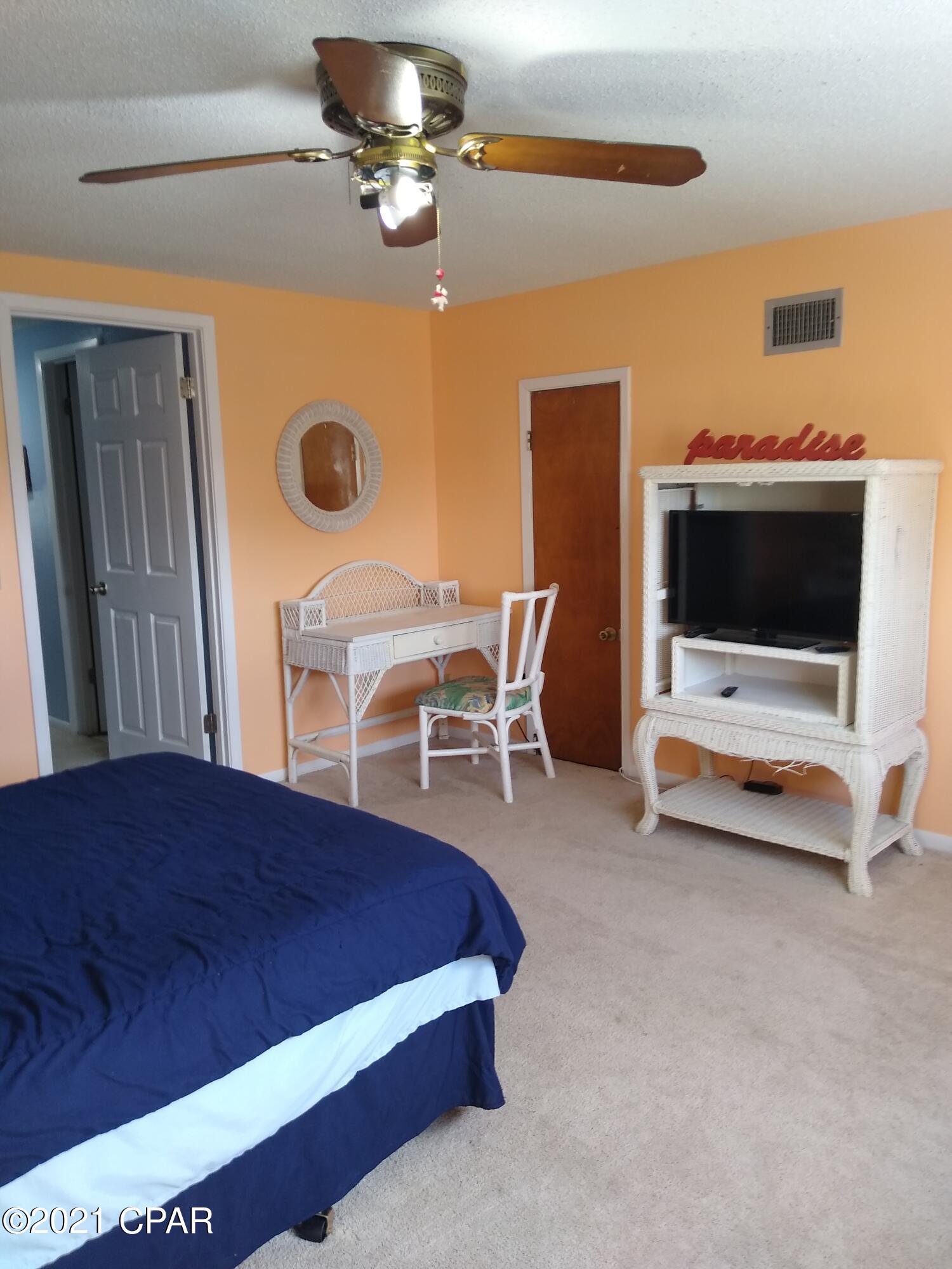 Image 25 For 6912 Beach Drive