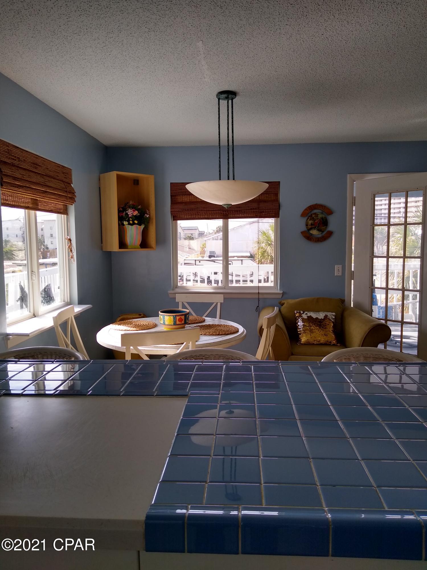 Image 4 For 6912 Beach Drive