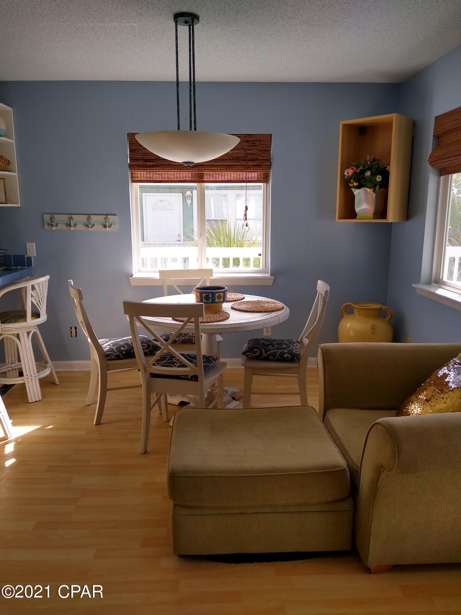 Image 5 For 6912 Beach Drive