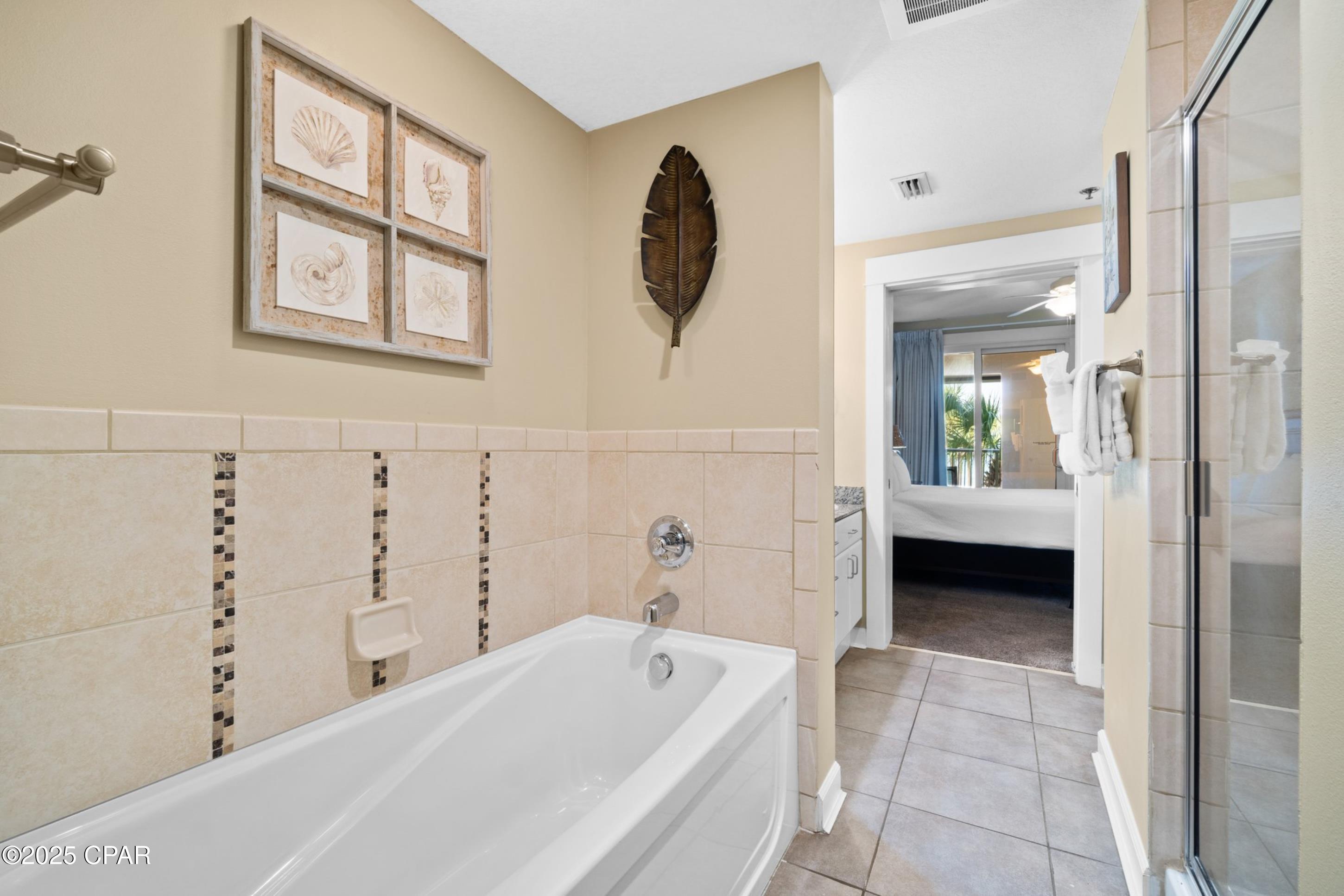 Image 17 For 11807 Front Beach Road 1-306