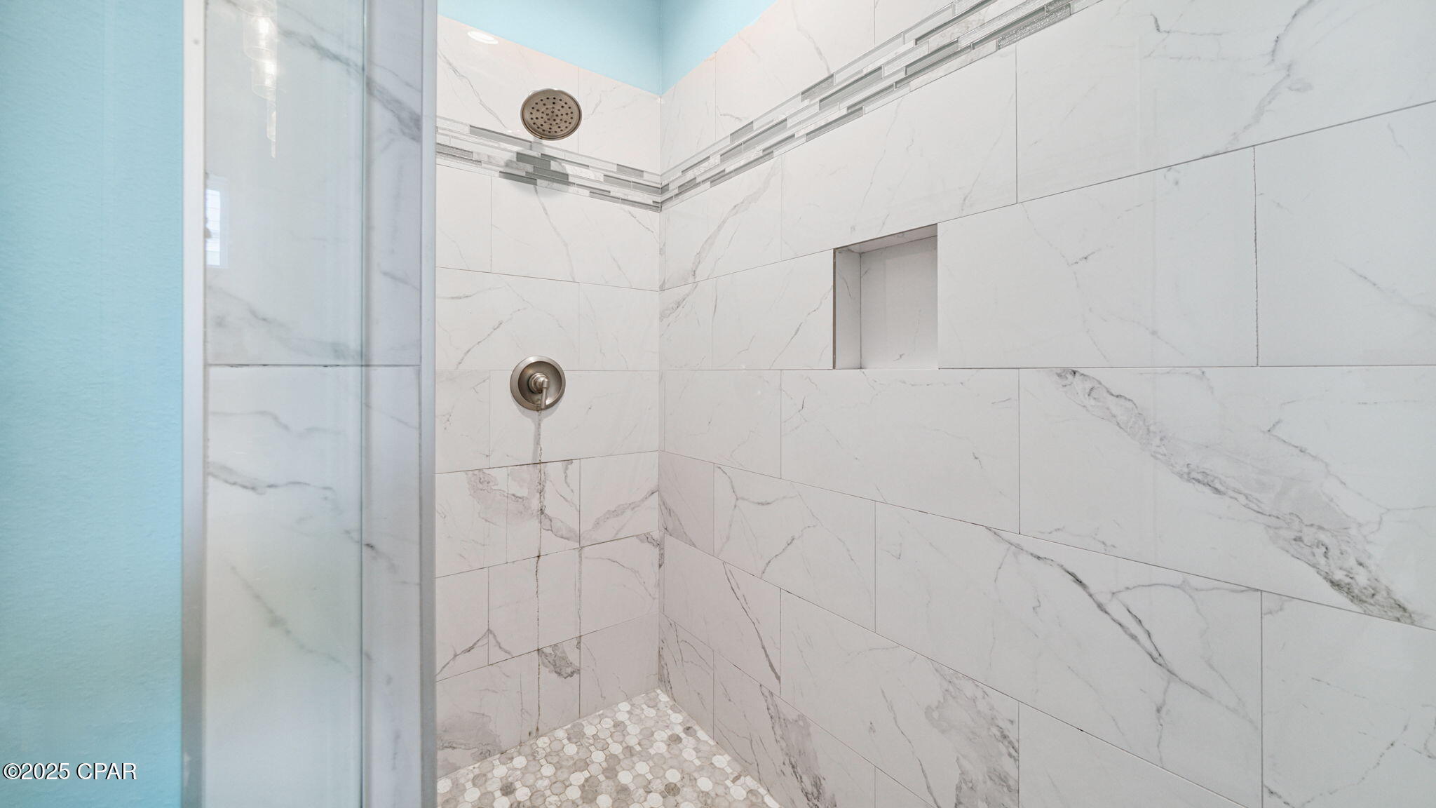 Image 13 For 6320 Lagoon Drive