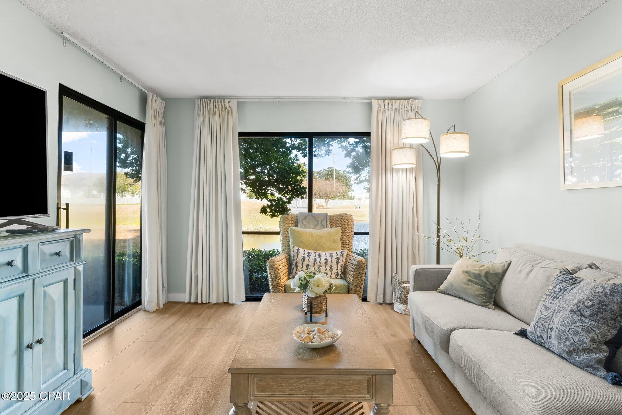 Image 14 For 520 Richard Jackson  2007