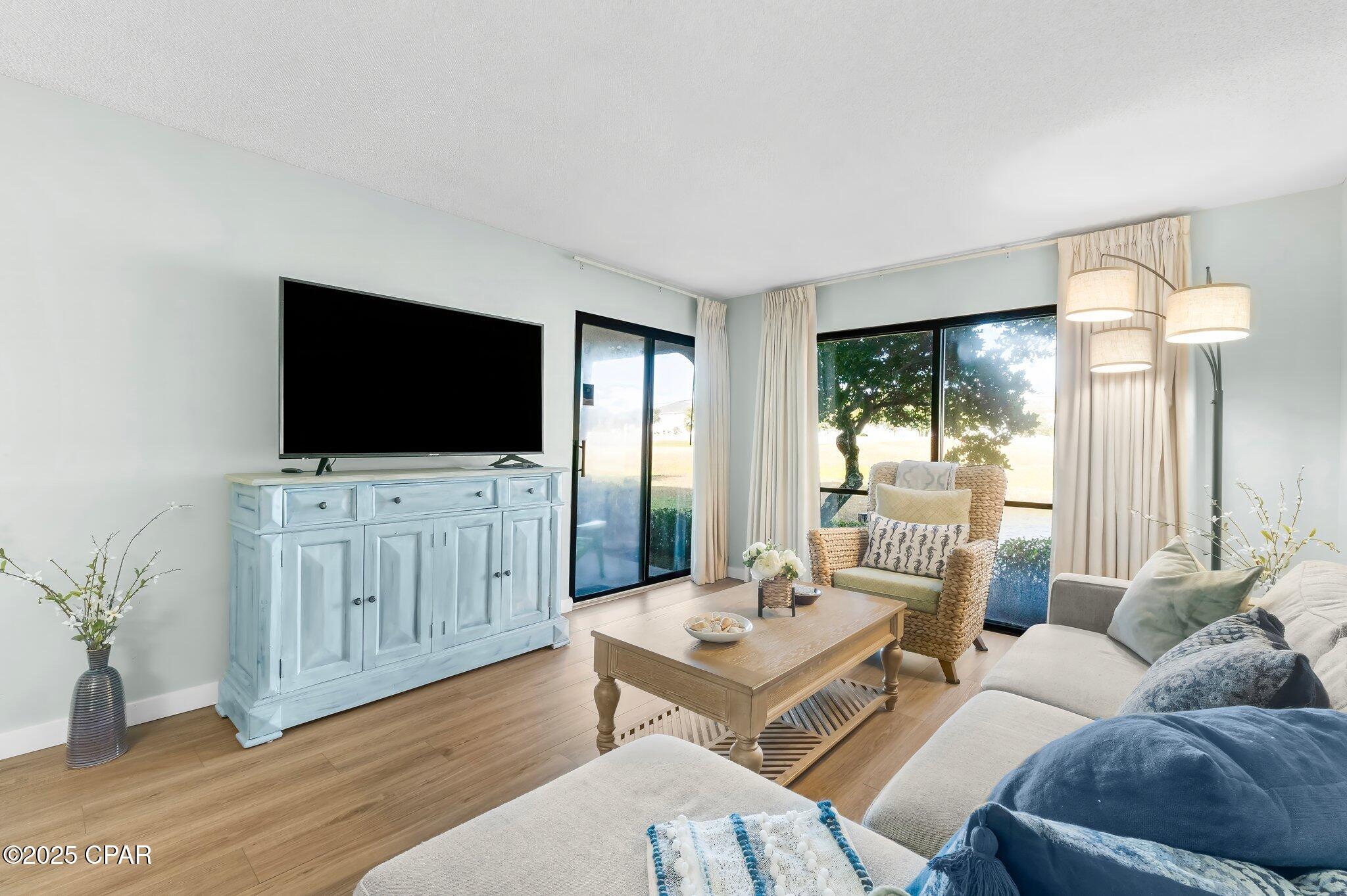 Image 16 For 520 Richard Jackson  2007