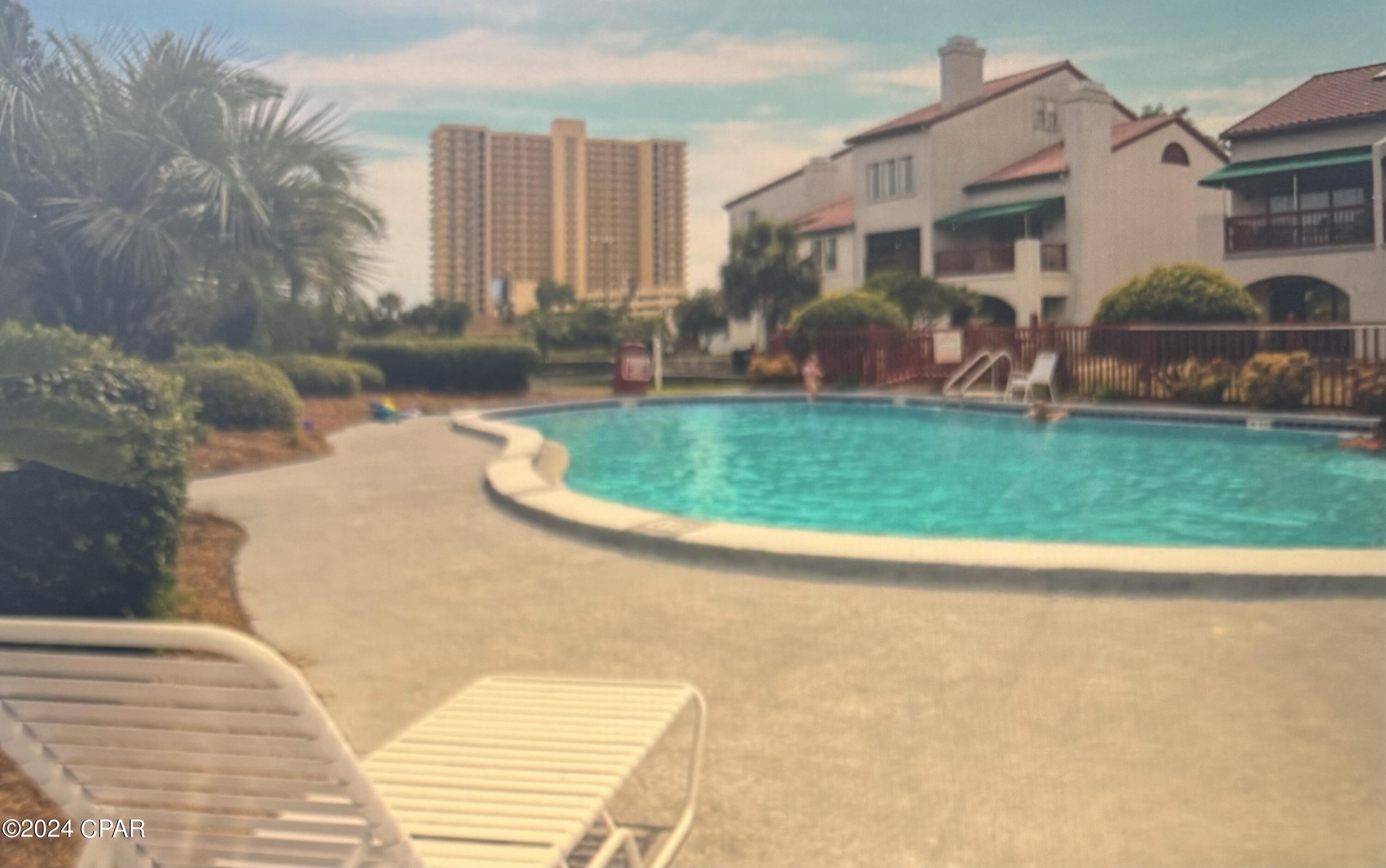 Image 15 For 8730 Thomas Drive 1203 B