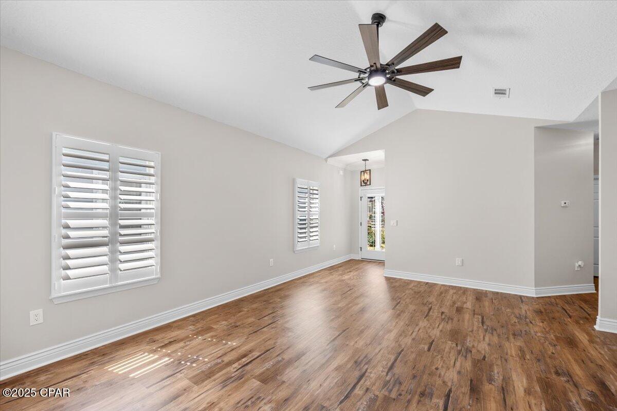 Image 26 For 212 Turtle Cove