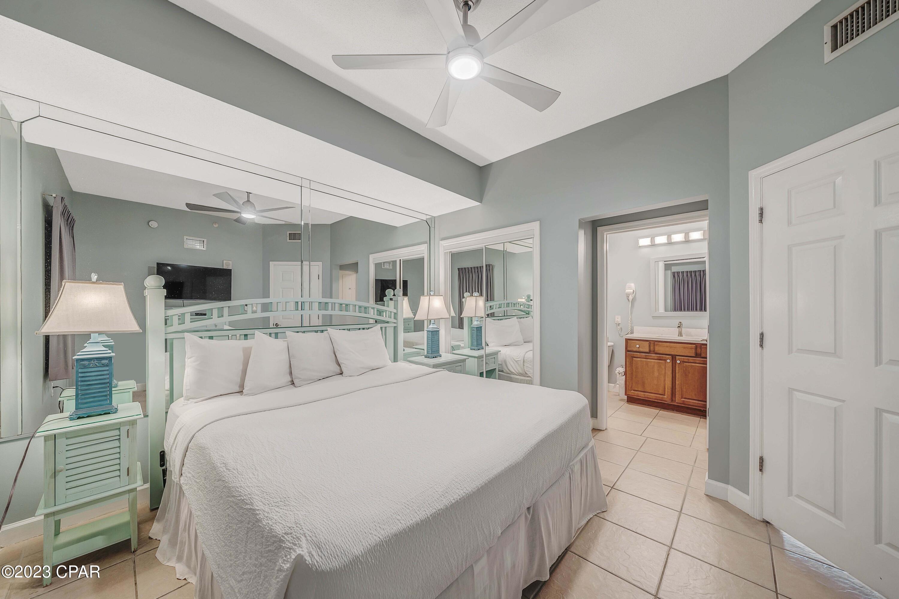 Image 6 For 5115 Gulf Drive 202