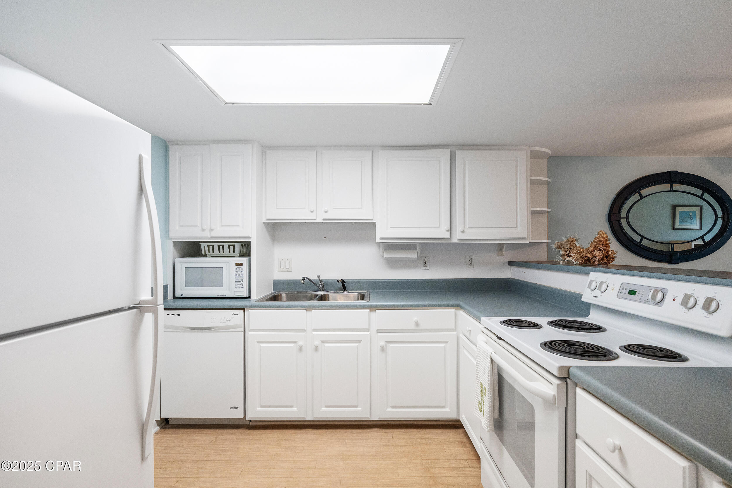 Image 20 For 23223 Front Beach Road C2-602