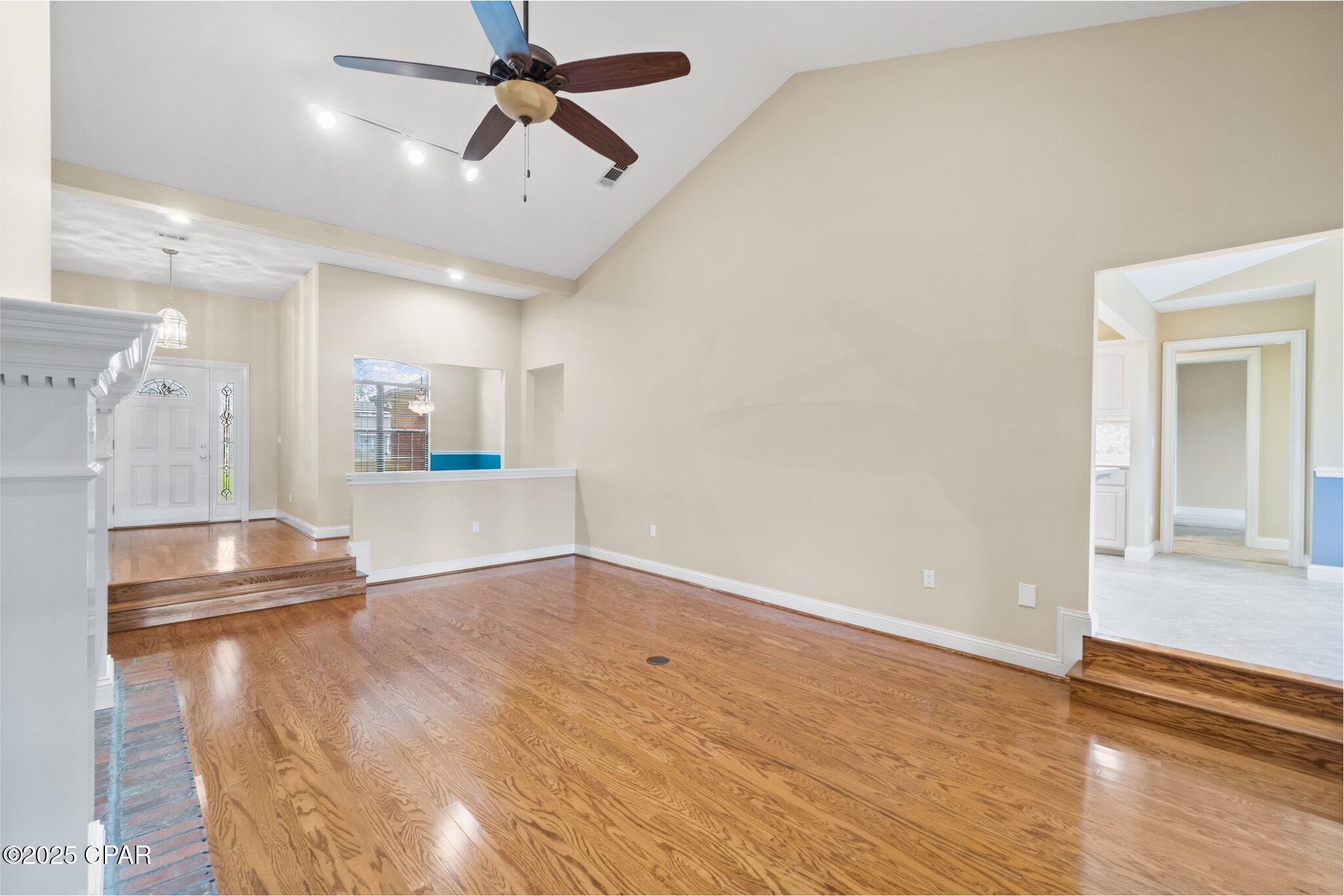 Image 11 For 106 Queens Circle