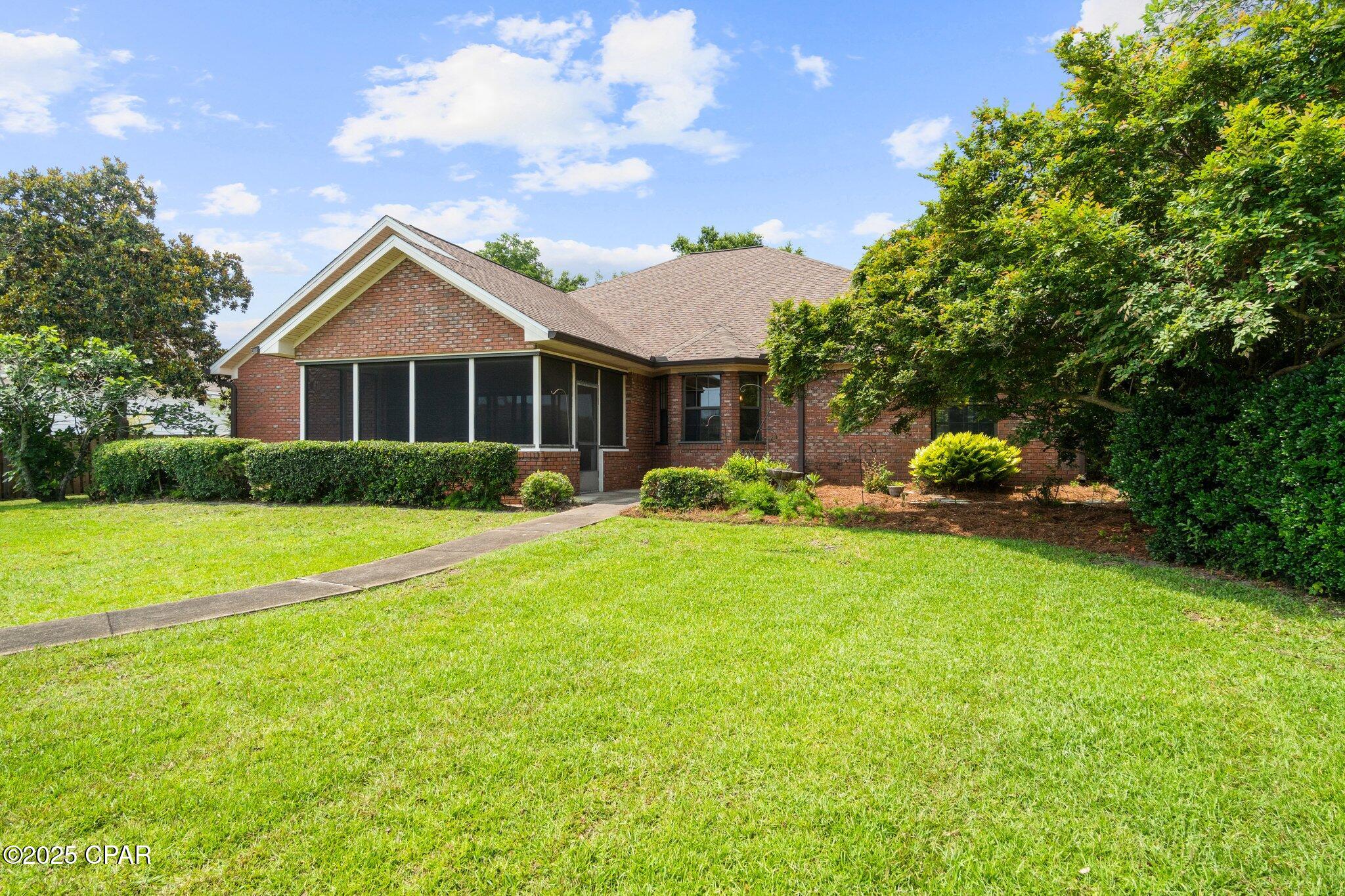 Image 47 For 106 Queens Circle