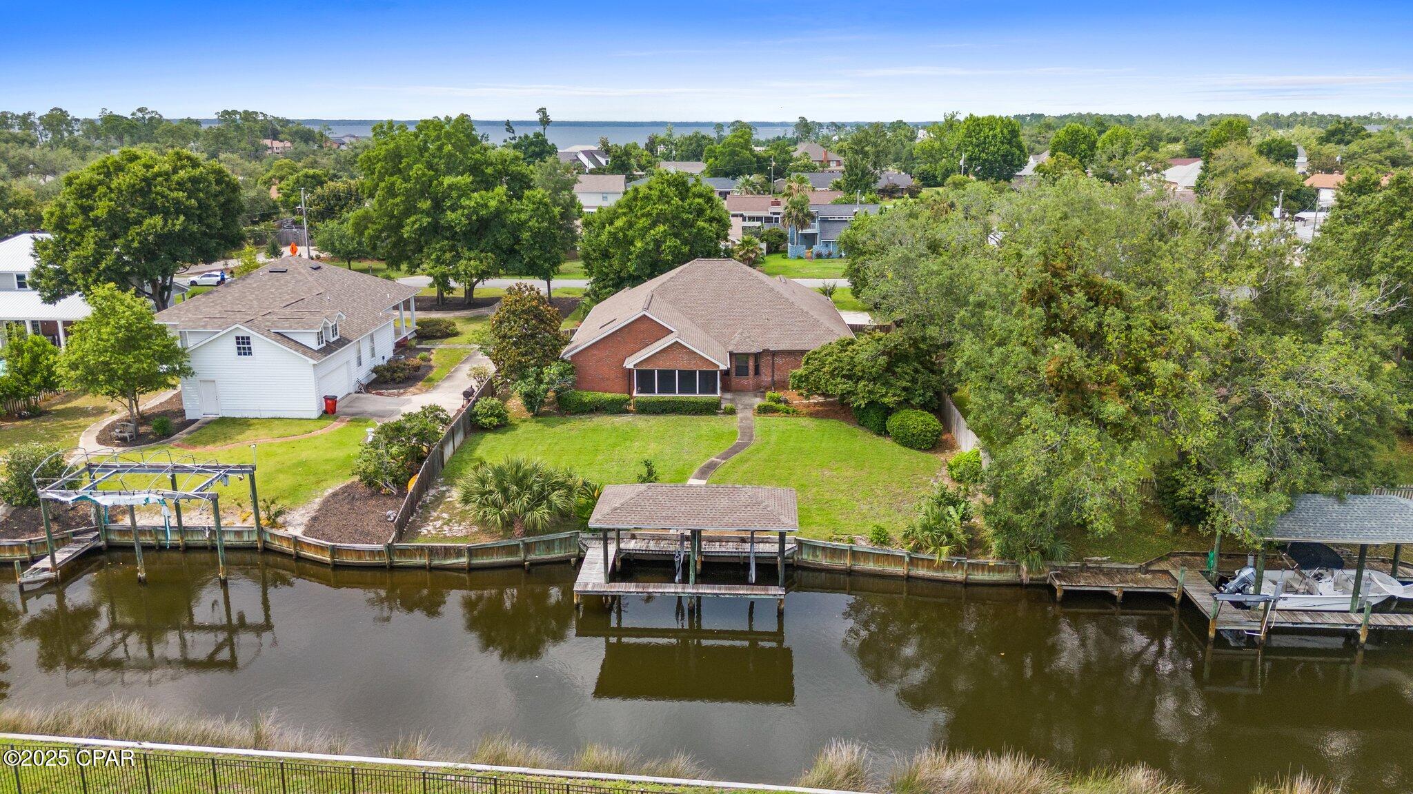 Image 54 For 106 Queens Circle