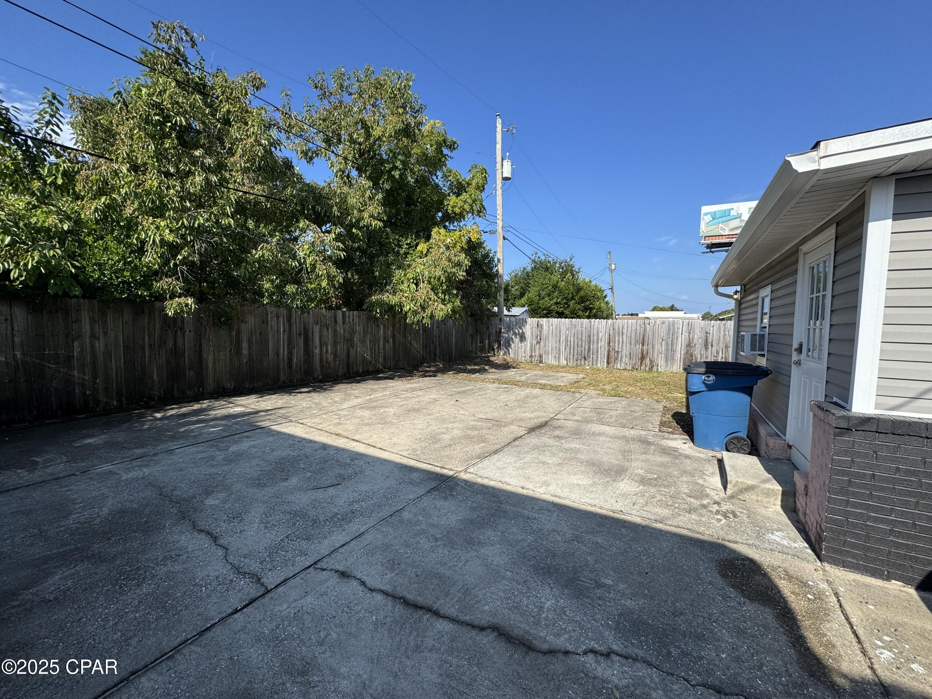 Image 5 For 3707 W 23rd Street