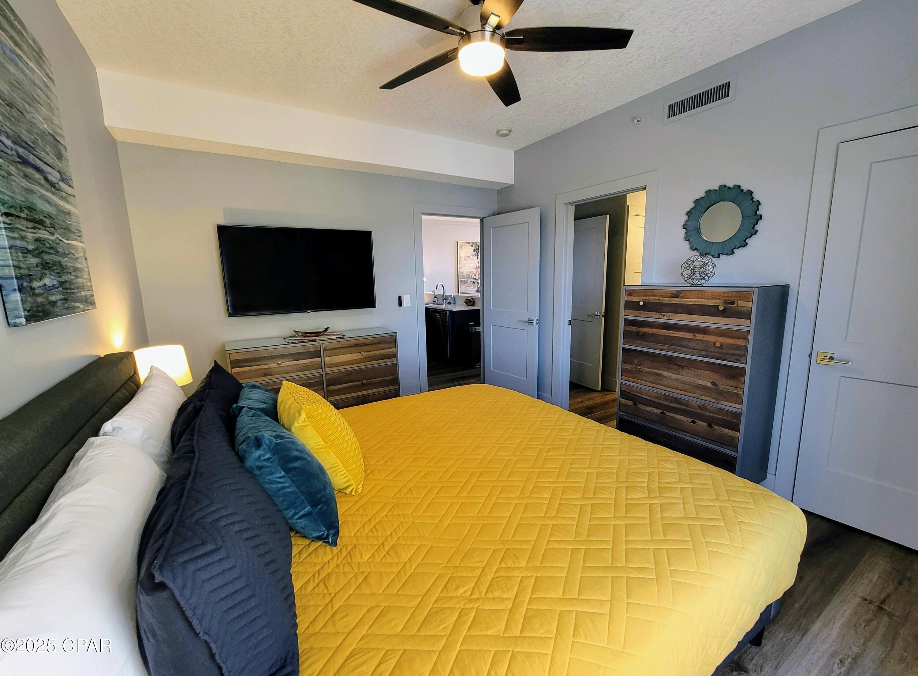 Image 18 For 10519 Front Beach Road 2201a