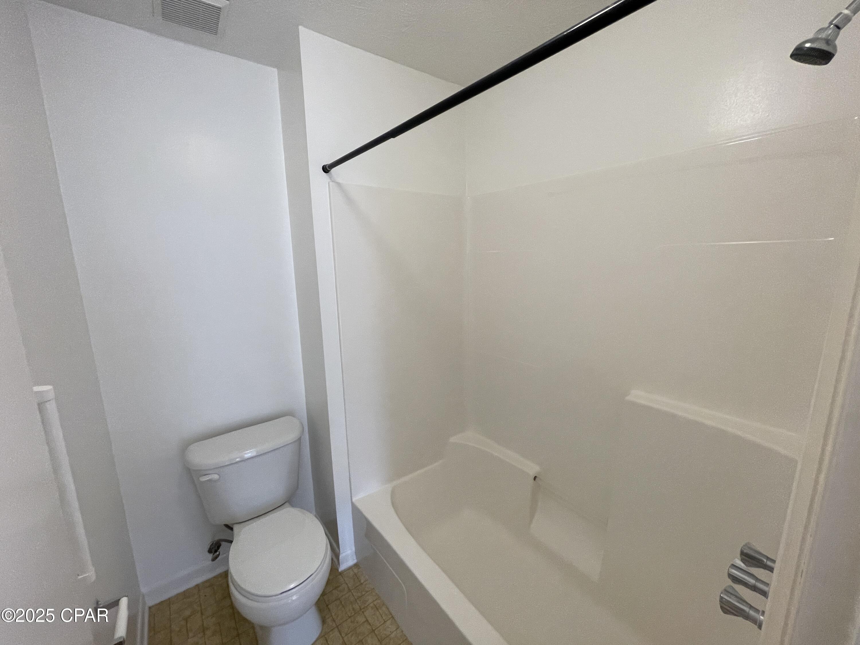 Image 27 For 2026 Baker Court 21