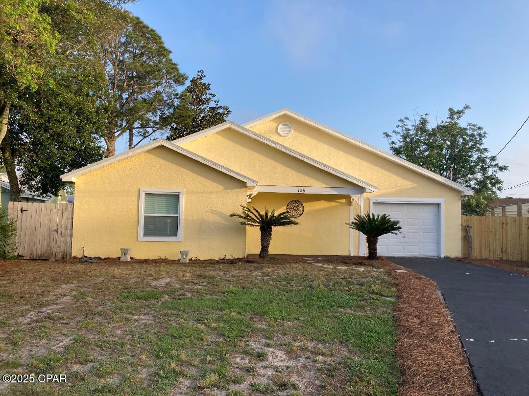 Image 2 For 135 Sonata Circle