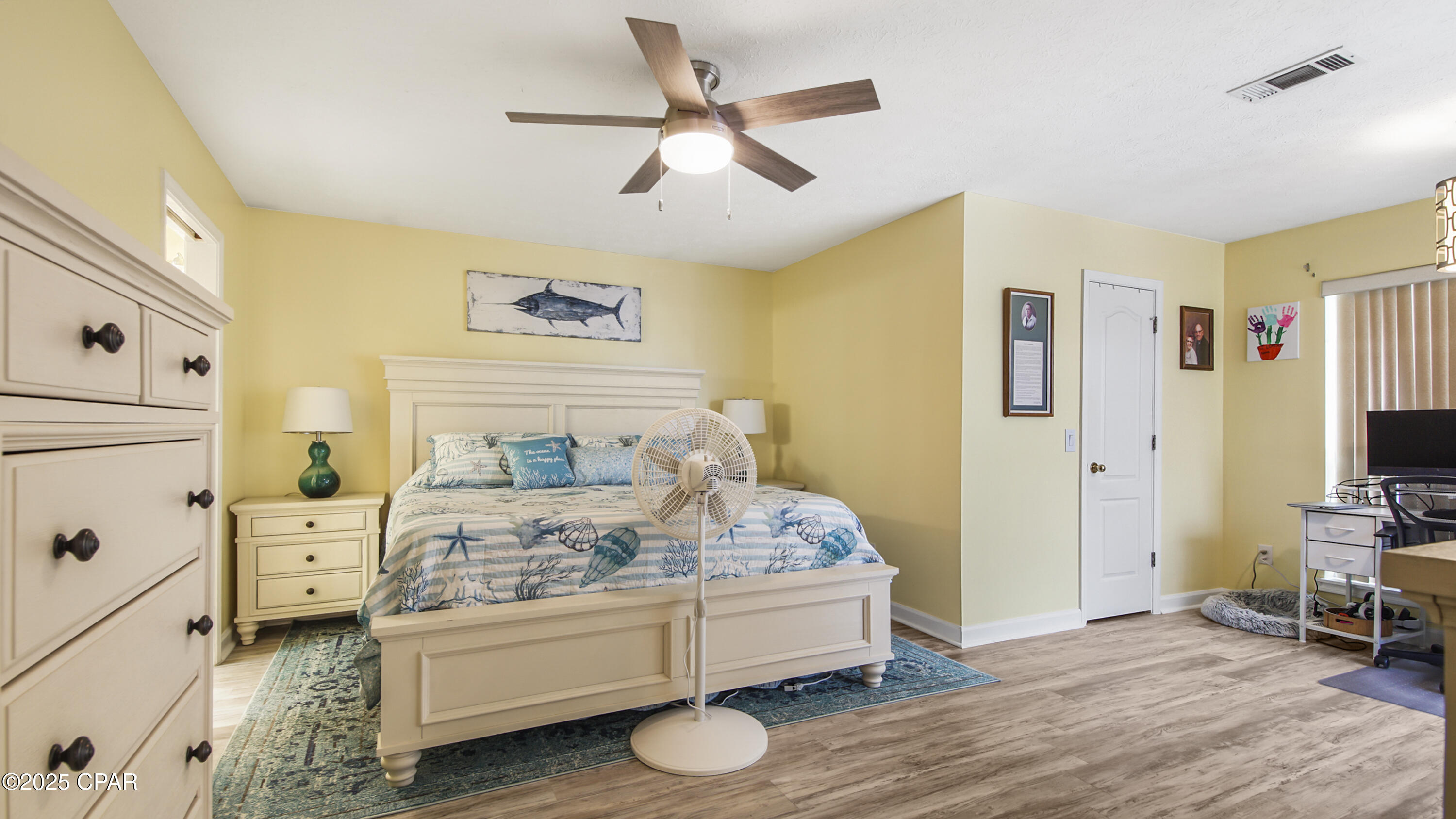 Image 12 For 120 Bonaire Drive