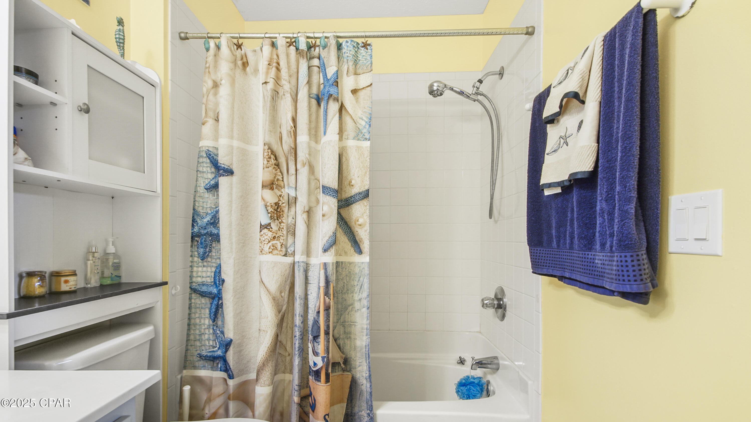 Image 24 For 120 Bonaire Drive