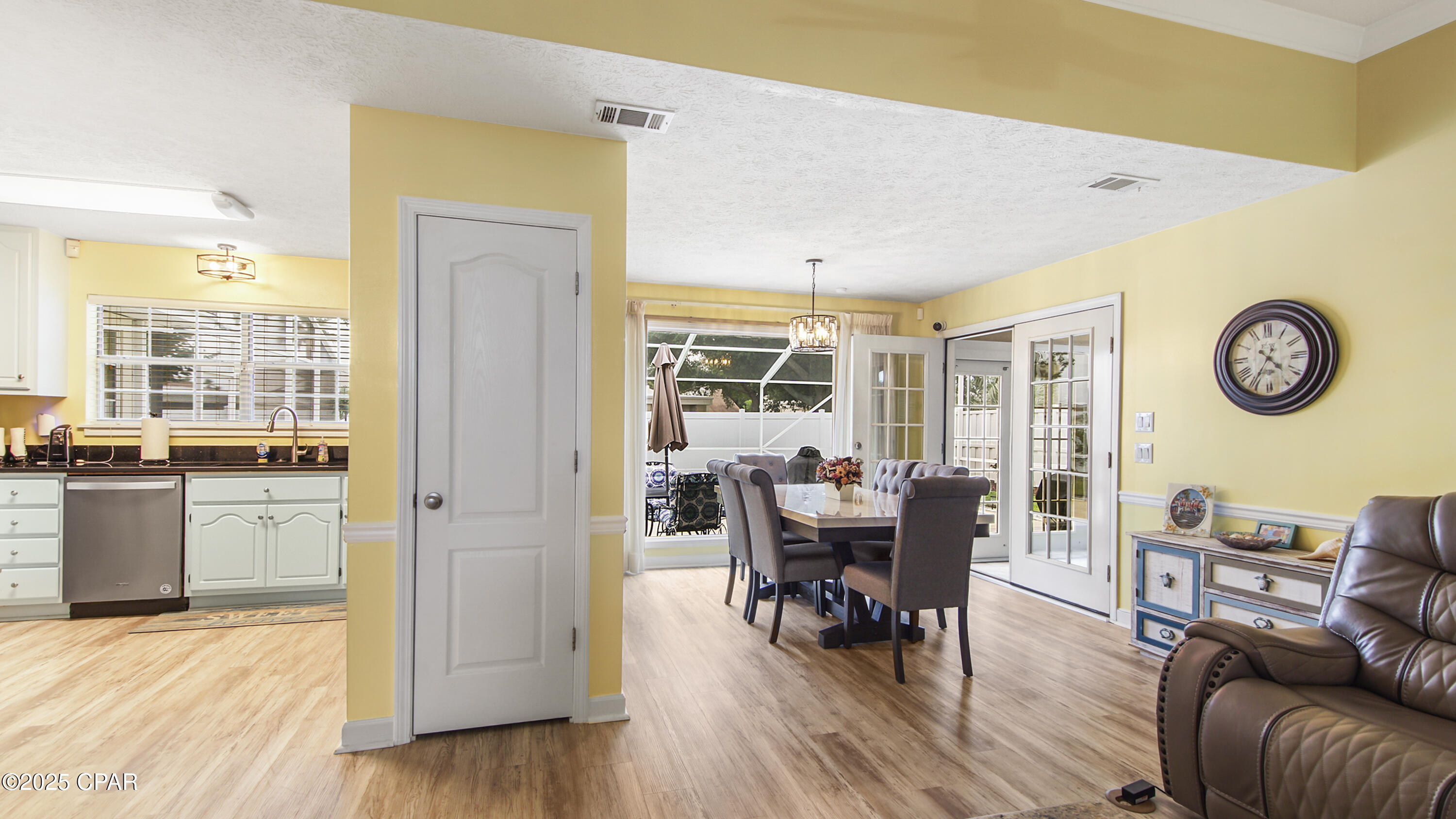 Image 4 For 120 Bonaire Drive