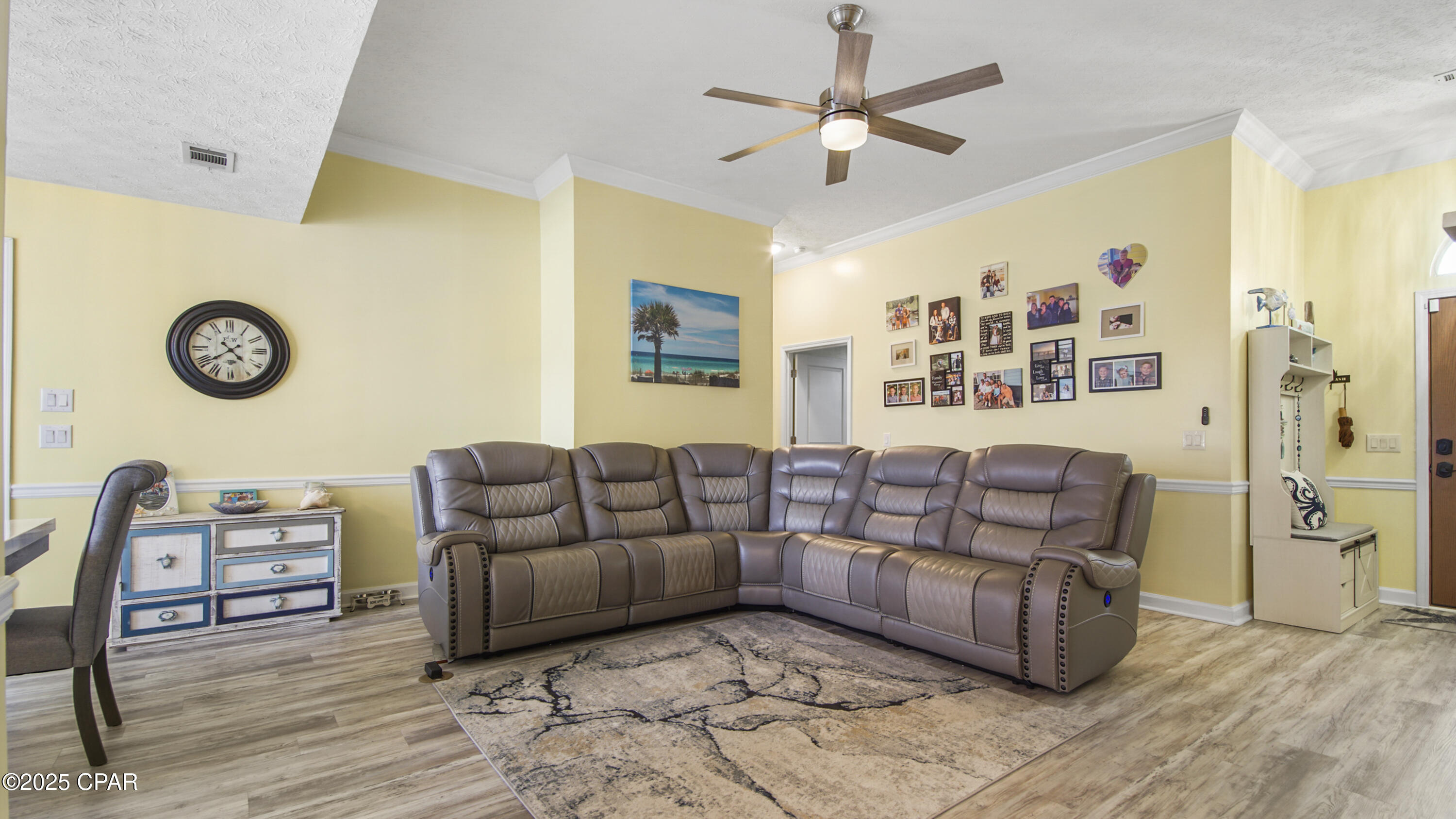 Image 7 For 120 Bonaire Drive