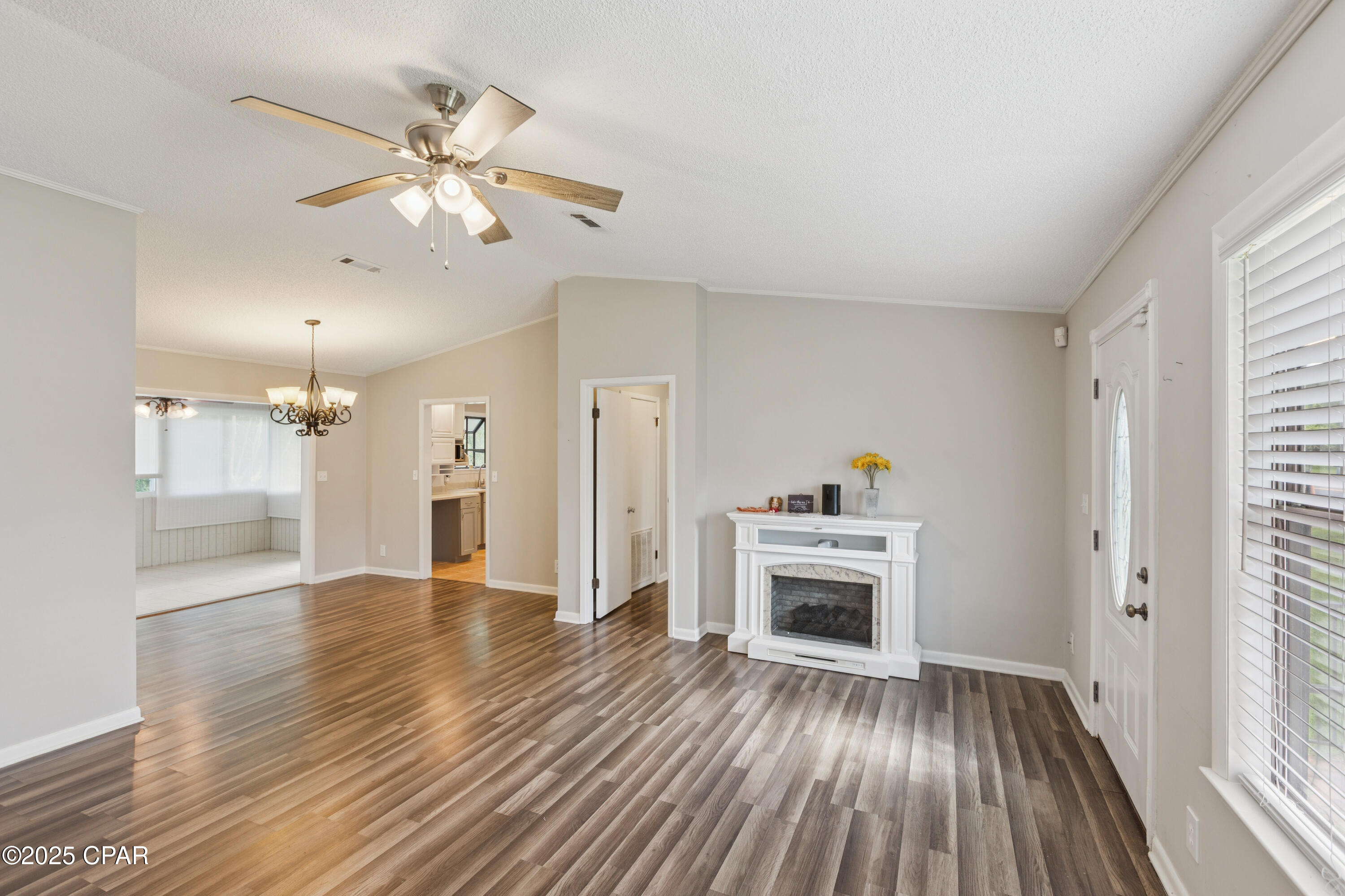 Image 4 For 3127 4th Street