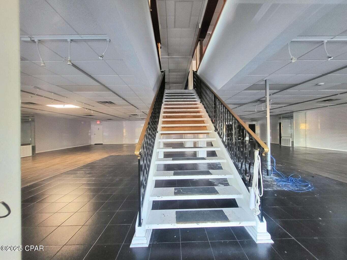 Listing photo id 2 for 9539 W Us-98 Highway