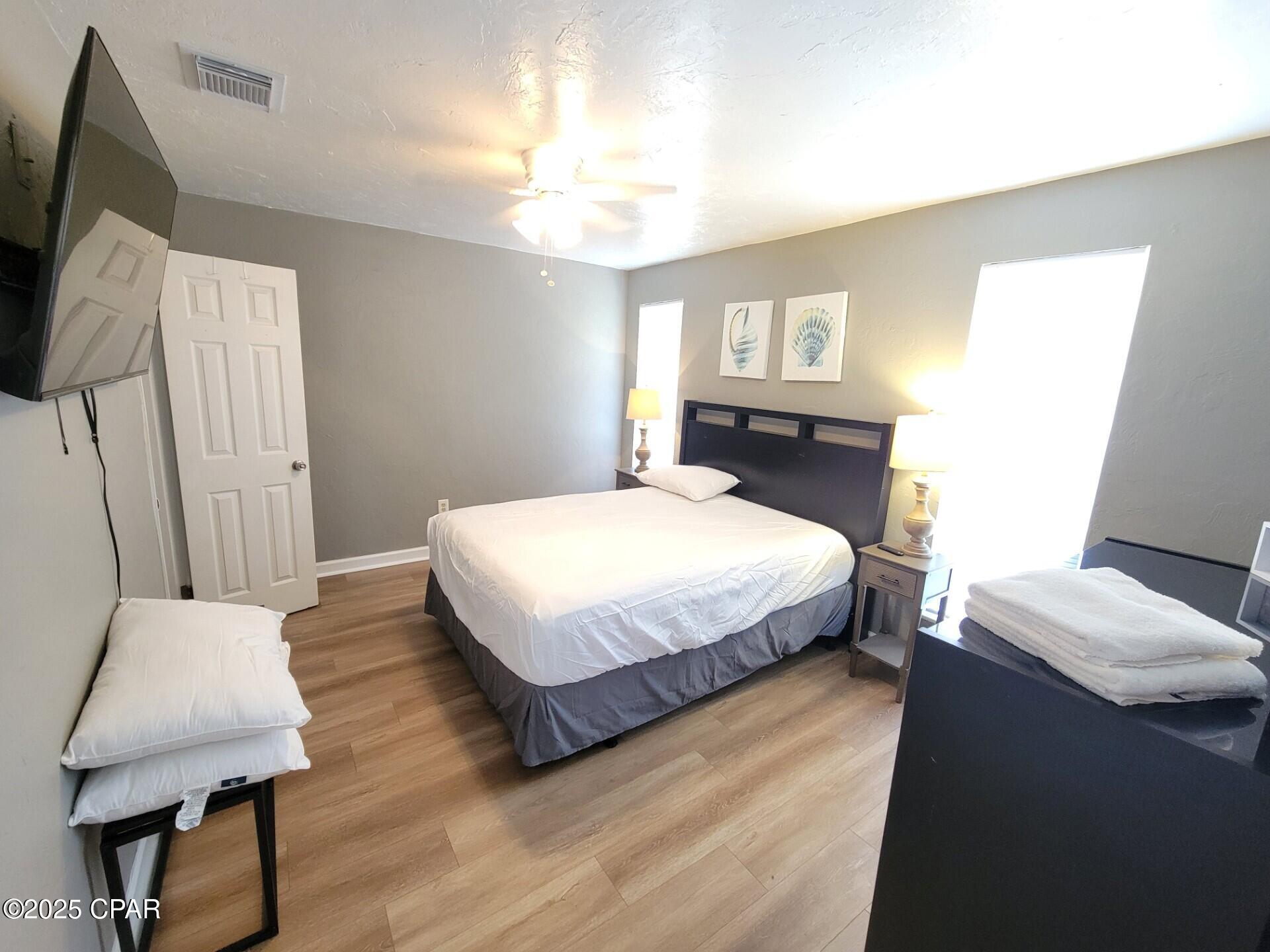 Image 10 For 7008 Sunset Avenue