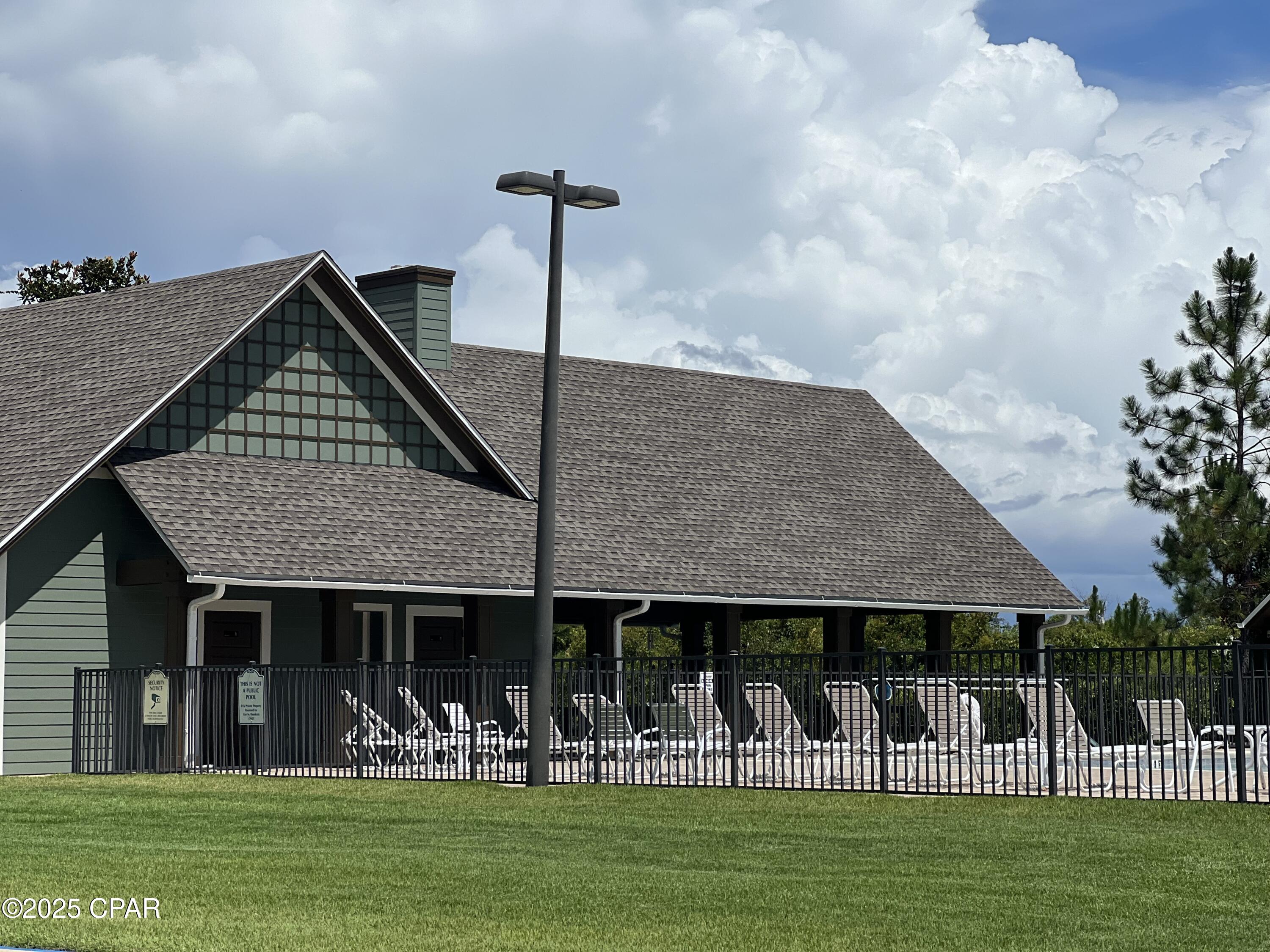 Image 9 For 9900 Summer Creek Drive